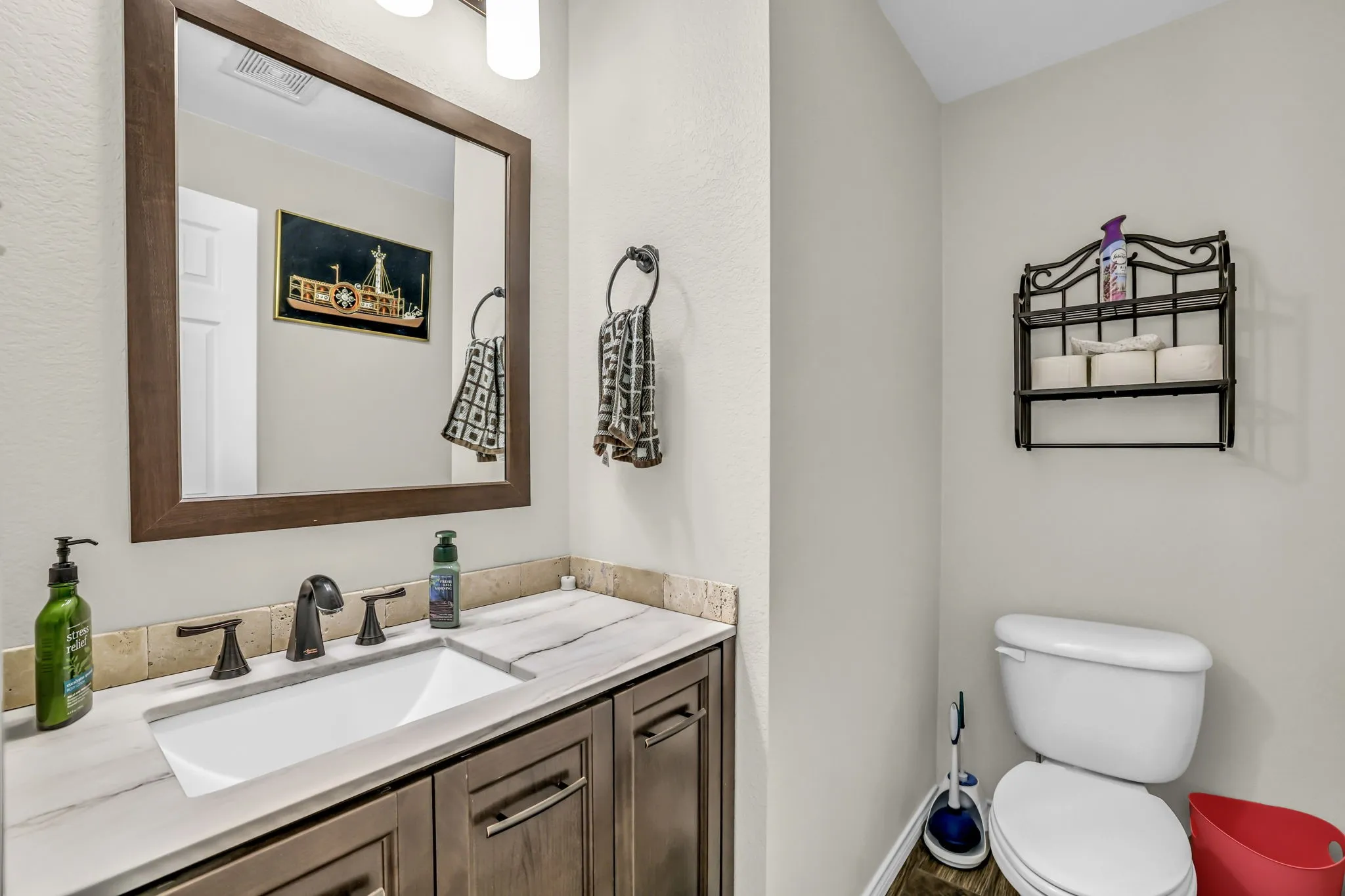 Single Family Residence For Sale in Collin County , 1216 Majestic Way, Wylie, Texas 75098, 3 Bedroom, 3 Bathroom, 2 Garage spaces, 2,258 Sqft, built in 2006, Preowned, mls#21233826, Real Estate Agent in Wylie, Homes For Sale in Collin county, Homes For Sale in Wylie, Realtor in Wylie Texas, Real Estate Brokerage Independent Realty Texas, Luminita Cordes Realtor