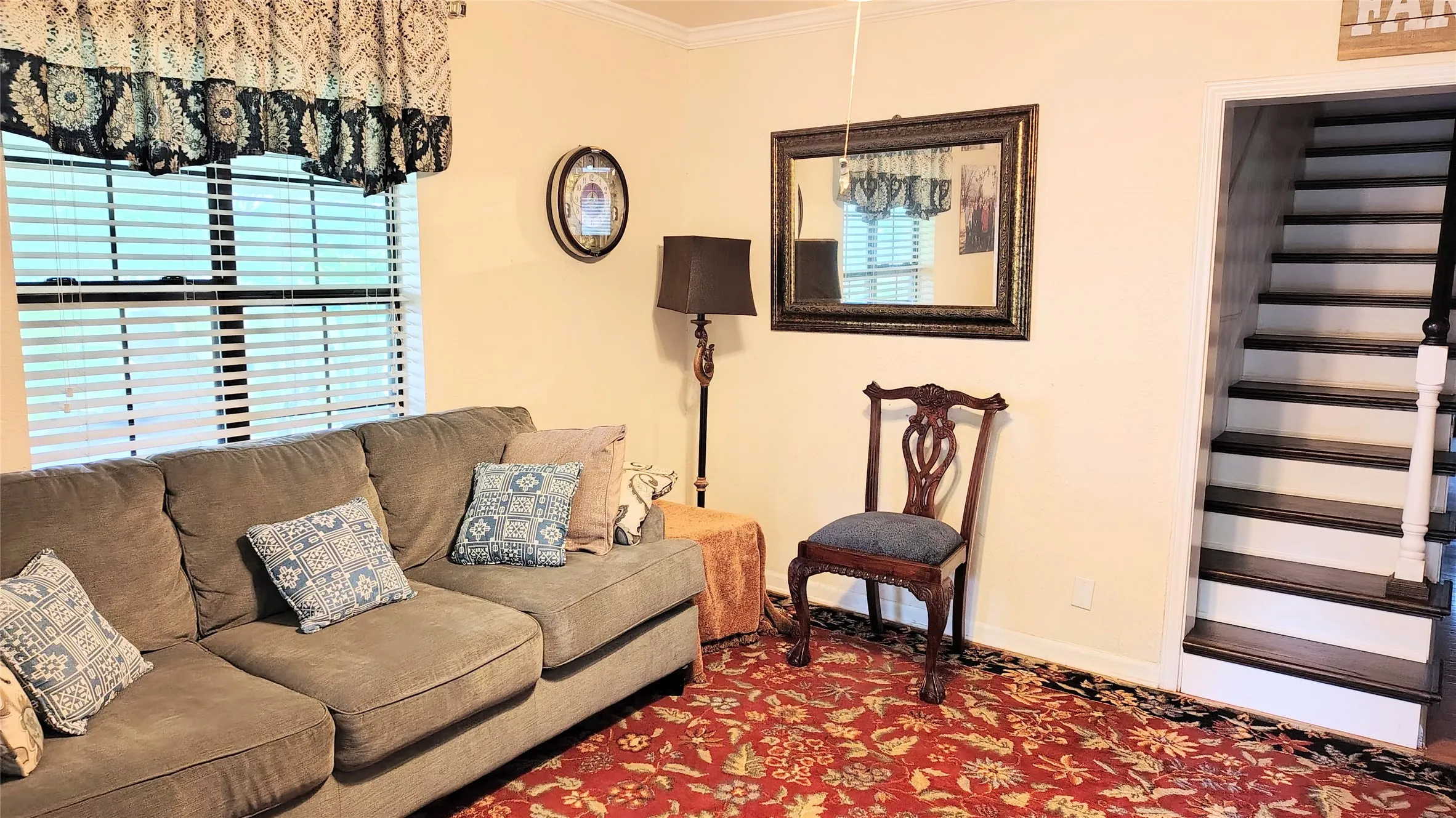 Single Family Residence For Sale in Grayson County , 608 N Lamar Street, Tioga, Texas 76271, 4 Bedroom, 4 Bathroom, Garage spaces, 2,590 Sqft, built in 1993, Preowned, mls#21231828, Real Estate Agent in Tioga, Homes For Sale in Grayson county, Homes For Sale in Tioga, Realtor in Tioga Texas, Real Estate Brokerage Independent Realty Texas, Luminita Cordes Realtor