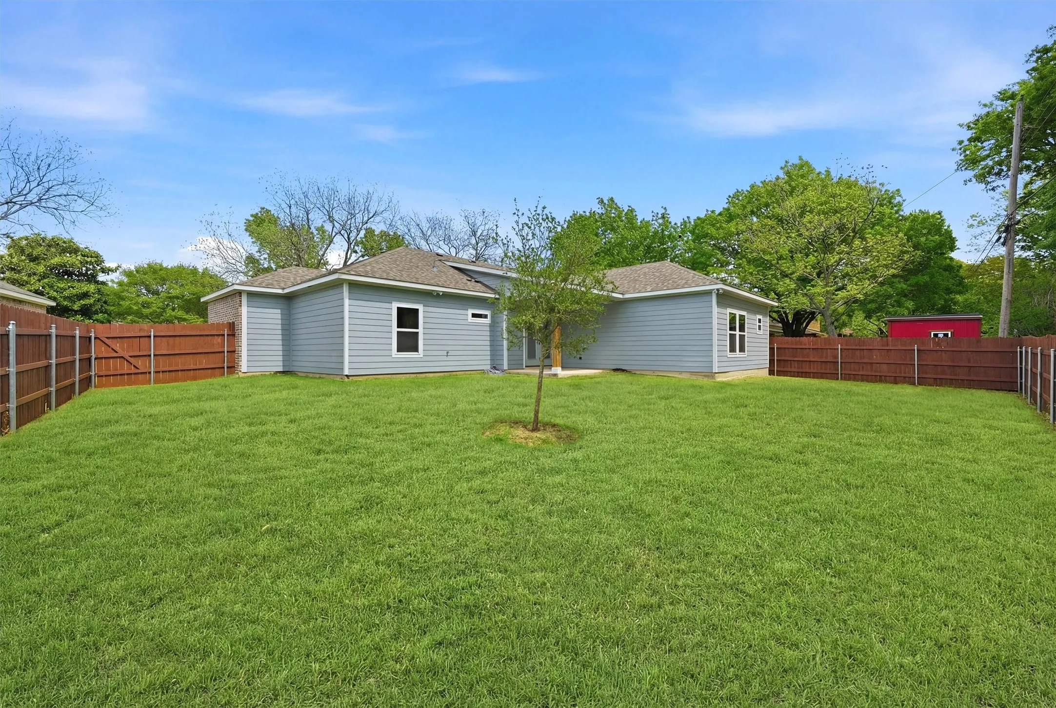 Single Family Residence For Sale in Grayson County , 1015 Holiday, Sherman, Texas 75090, 4 Bedroom, 3 Bathroom, 2 Garage spaces, 1,843 Sqft, built in 2025, mls#21234060, Real Estate Agent in Sherman, Homes For Sale in Grayson county, Homes For Sale in Sherman, Realtor in Sherman Texas, Real Estate Brokerage Independent Realty Texas, Luminita Cordes Realtor