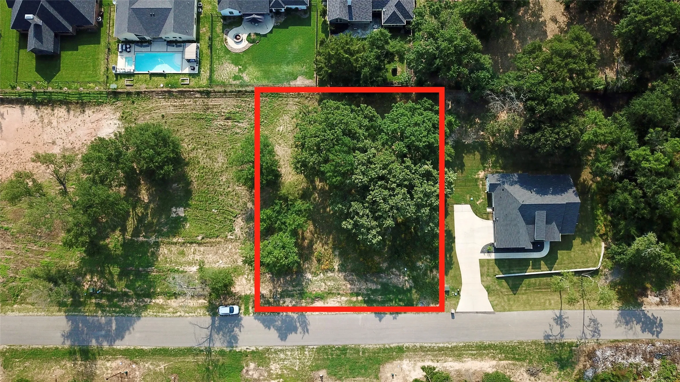 Unimproved Land For Sale in Kaufman County , 711 Clubview Drive, Mabank, Texas 75143, 0, 0, Garage spaces, 0 Sqft, built in 0, mls#21234110, Real Estate Agent in Mabank, Homes For Sale in Kaufman county, Homes For Sale in Mabank, Realtor in Mabank Texas, Real Estate Brokerage Independent Realty Texas, Luminita Cordes Realtor