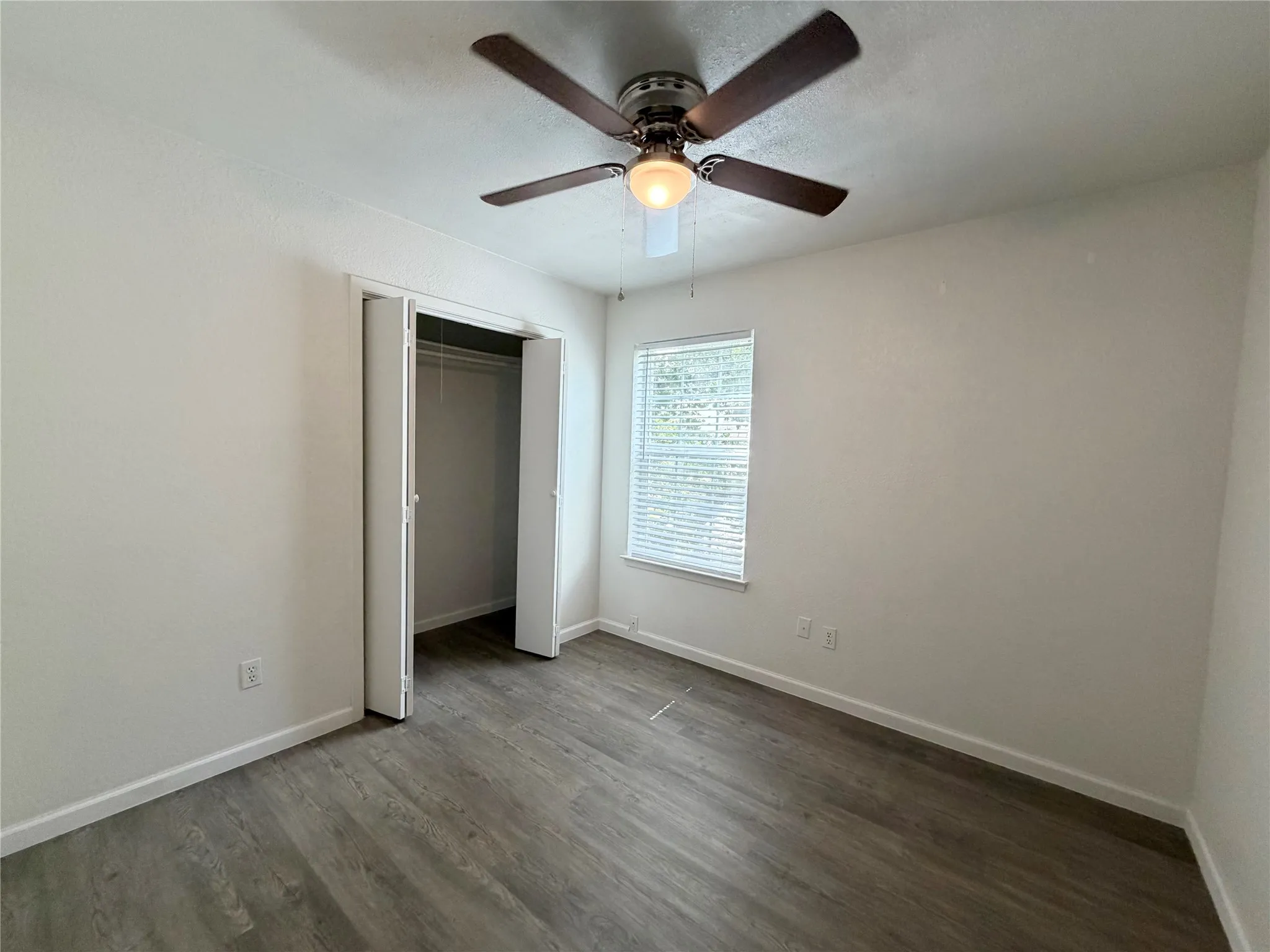 Apartment For Rent in Tarrant County , 109 Wildwood Court C, Grapevine, Texas 76051, 3 Bedroom, 2 Bathroom, Garage spaces, 1,064 Sqft, built in 1985, mls#21234115, Real Estate Agent in Grapevine, Homes For Rent in Tarrant county, Homes For Rent in Grapevine, Realtor in Grapevine Texas, Real Estate Brokerage Independent Realty Texas, Luminita Cordes Realtor
