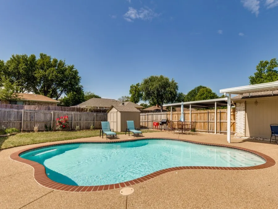 Single Family Residence For Sale in Denton County , 1608 Mayflower Drive, Carrollton, Texas 75007, 3 Bedrooms, 2 Bathrooms, 2 Garage spaces, 1,644 Sqft, built in 1983, Price $399,000, mls#21234118, Real Estate Agent in Carrollton, Homes For Sale in Denton county, Homes For Sale in Carrollton, Realtor in Carrollton Texas, Real Estate Brokerage Independent Realty Texas, Luminita Cordes Realtor
