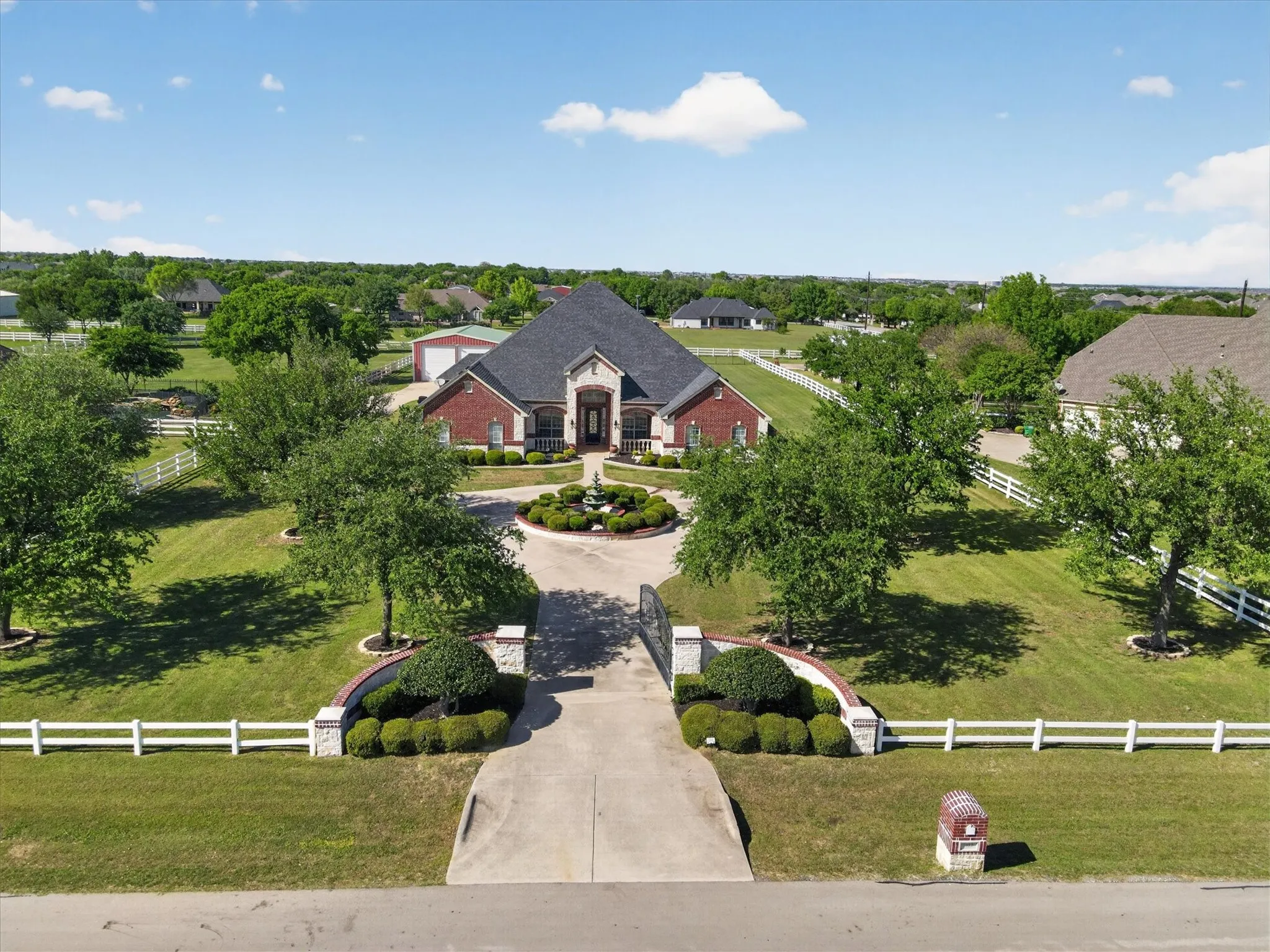 Single Family Residence For Sale in Tarrant County , 1812 Willow Springs Court, Haslet, Texas 76052, 4 Bedroom, 5 Bathroom, 3 Garage spaces, 4,610 Sqft, built in 2001, Preowned, Price $950,000, mls#21234066, Real Estate Agent in Haslet, Homes For Sale in Tarrant county, Homes For Sale in Haslet, Realtor in Haslet Texas, Real Estate Brokerage Independent Realty Texas, Luminita Cordes Realtor