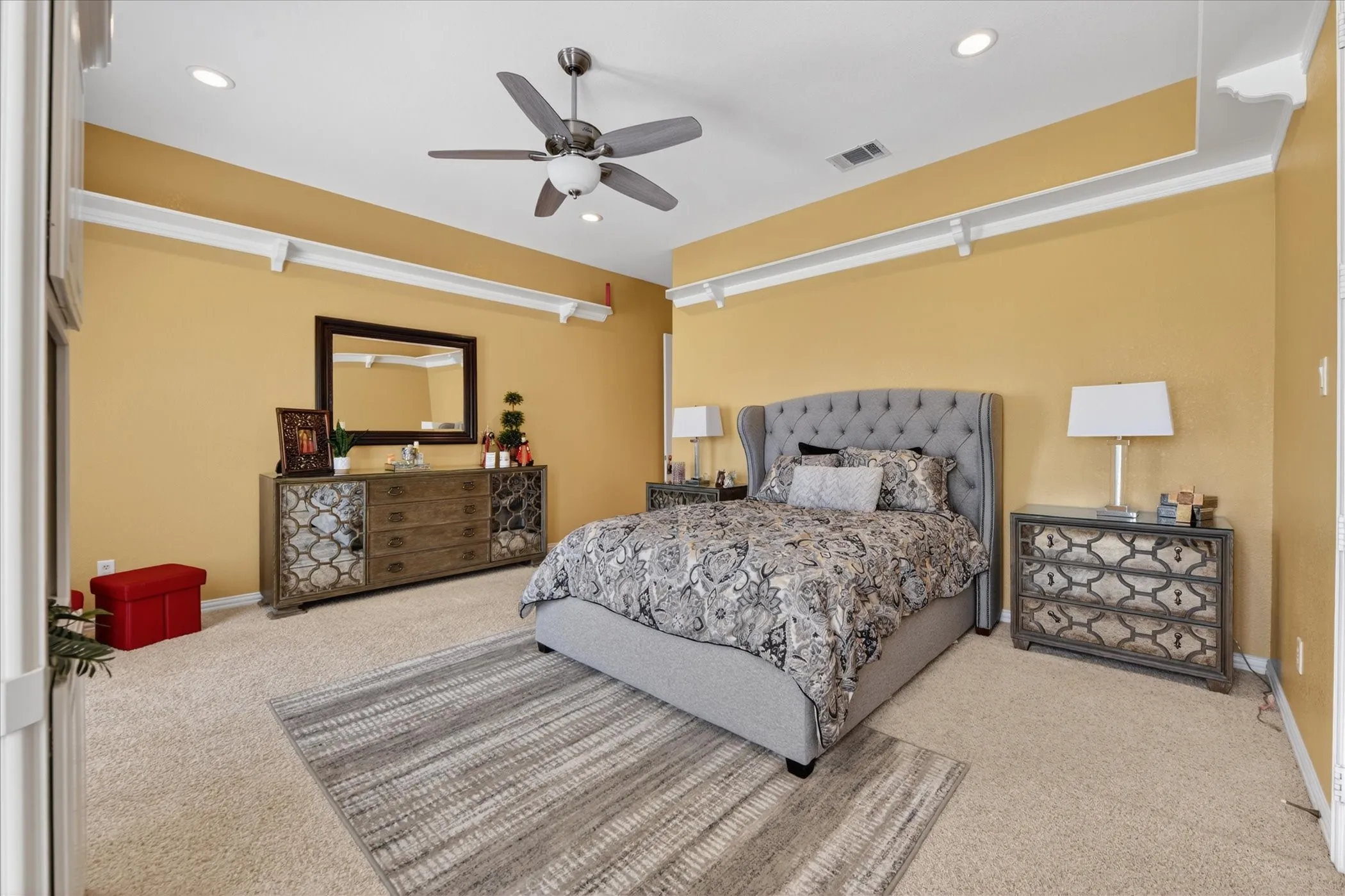 Single Family Residence For Sale in Tarrant County , 1812 Willow Springs Court, Haslet, Texas 76052, 4 Bedroom, 5 Bathroom, 3 Garage spaces, 4,610 Sqft, built in 2001, Preowned, Price $950,000, mls#21234066, Real Estate Agent in Haslet, Homes For Sale in Tarrant county, Homes For Sale in Haslet, Realtor in Haslet Texas, Real Estate Brokerage Independent Realty Texas, Luminita Cordes Realtor