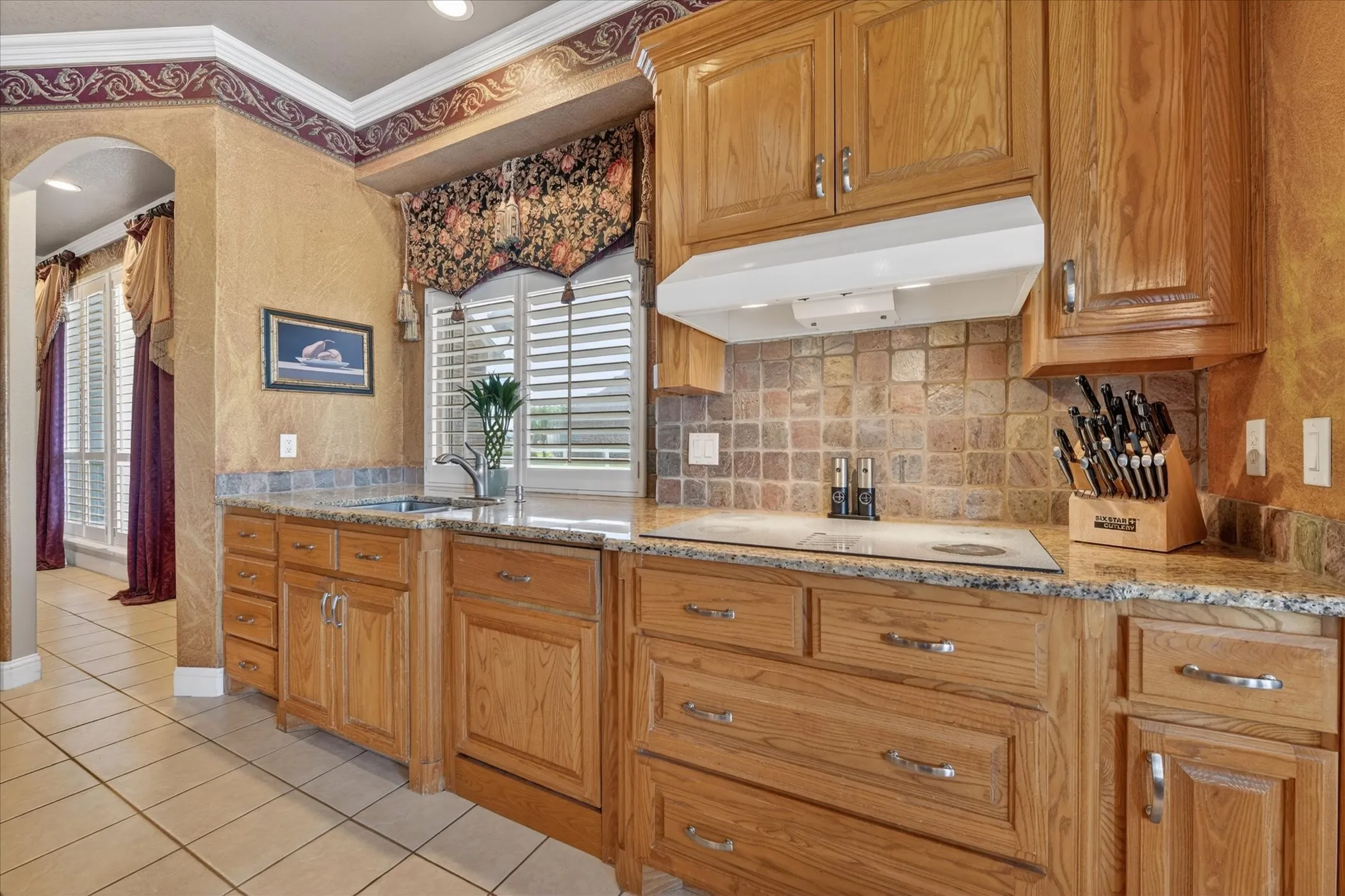 Single Family Residence For Sale in Tarrant County , 1812 Willow Springs Court, Haslet, Texas 76052, 4 Bedroom, 5 Bathroom, 3 Garage spaces, 4,610 Sqft, built in 2001, Preowned, Price $950,000, mls#21234066, Real Estate Agent in Haslet, Homes For Sale in Tarrant county, Homes For Sale in Haslet, Realtor in Haslet Texas, Real Estate Brokerage Independent Realty Texas, Luminita Cordes Realtor