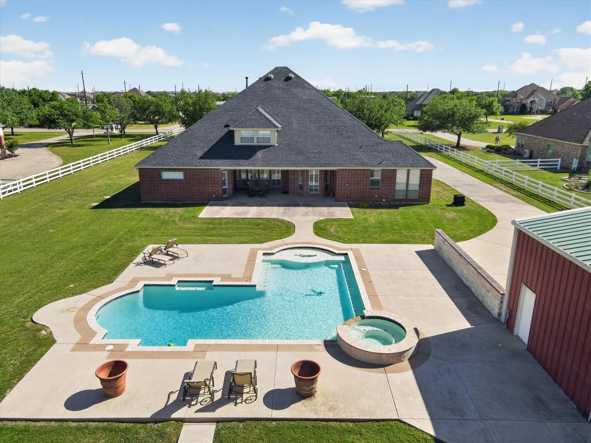 Single Family Residence For Sale in Tarrant County , 1812 Willow Springs Court, Haslet, Texas 76052, 4 Bedroom, 5 Bathroom, 3 Garage spaces, 4,610 Sqft, built in 2001, Preowned, Price $950,000, mls#21234066, Real Estate Agent in Haslet, Homes For Sale in Tarrant county, Homes For Sale in Haslet, Realtor in Haslet Texas, Real Estate Brokerage Independent Realty Texas, Luminita Cordes Realtor