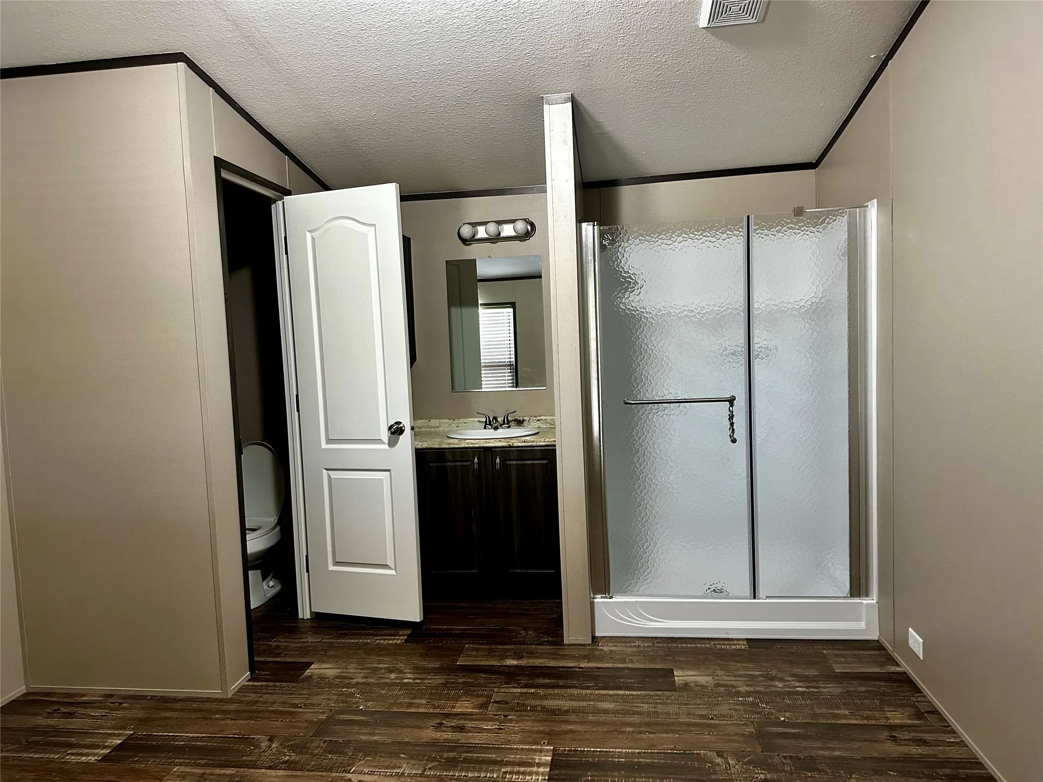 Mobile Home For Sale in Cooke County , 353 Conastoga Road, Valley View, Texas 76272, 5 Bedroom, 5 Bathroom, Garage spaces, 1,193 Sqft, built in 2025, Price $180,000, mls#21230996, Real Estate Agent in Valley View, Homes For Sale in Cooke county, Homes For Sale in Valley View, Realtor in Valley View Texas, Real Estate Brokerage Independent Realty Texas, Luminita Cordes Realtor