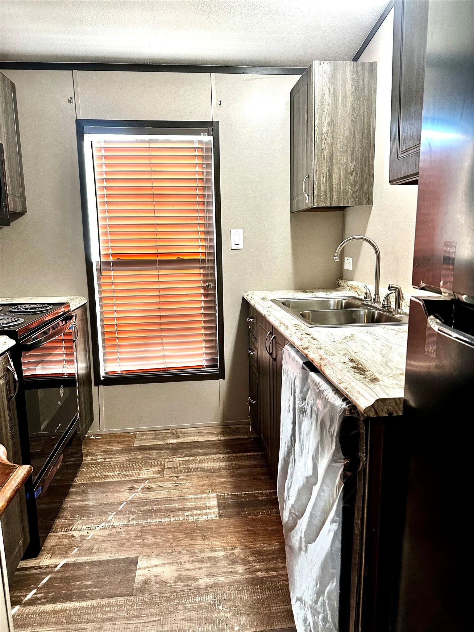 Mobile Home For Sale in Cooke County , 353 Conastoga Road, Valley View, Texas 76272, 5 Bedroom, 5 Bathroom, Garage spaces, 1,193 Sqft, built in 2025, Price $180,000, mls#21230996, Real Estate Agent in Valley View, Homes For Sale in Cooke county, Homes For Sale in Valley View, Realtor in Valley View Texas, Real Estate Brokerage Independent Realty Texas, Luminita Cordes Realtor