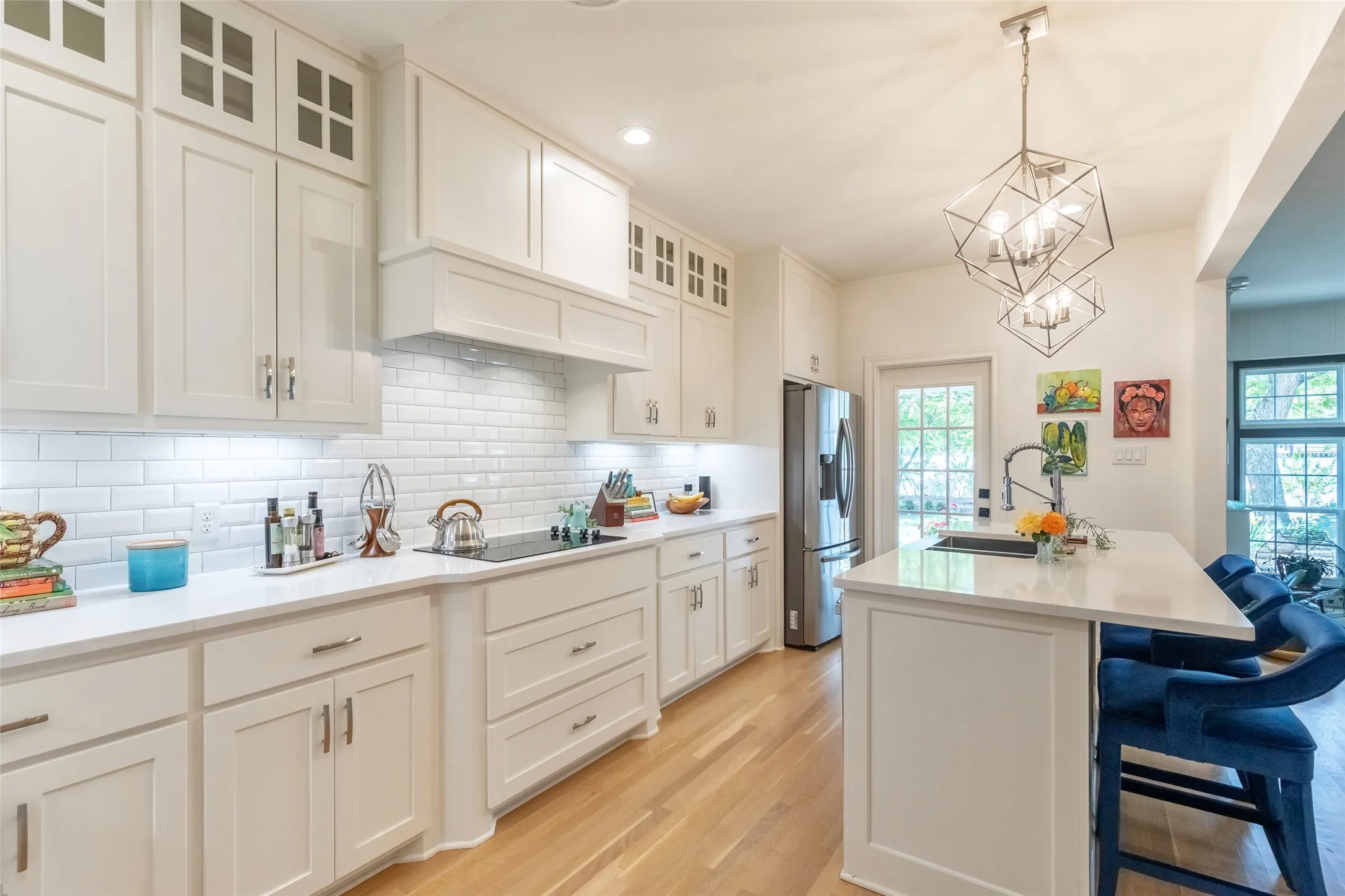 Single Family Residence For Sale in Taylor County , 1182 Glenwood Drive, Abilene, Texas 79605, 3 Bedroom, 2 Bathroom, Garage spaces, 2,092 Sqft, built in 1941, Preowned, mls#21233847, Real Estate Agent in Abilene, Homes For Sale in Taylor county, Homes For Sale in Abilene, Realtor in Abilene Texas, Real Estate Brokerage Independent Realty Texas, Luminita Cordes Realtor