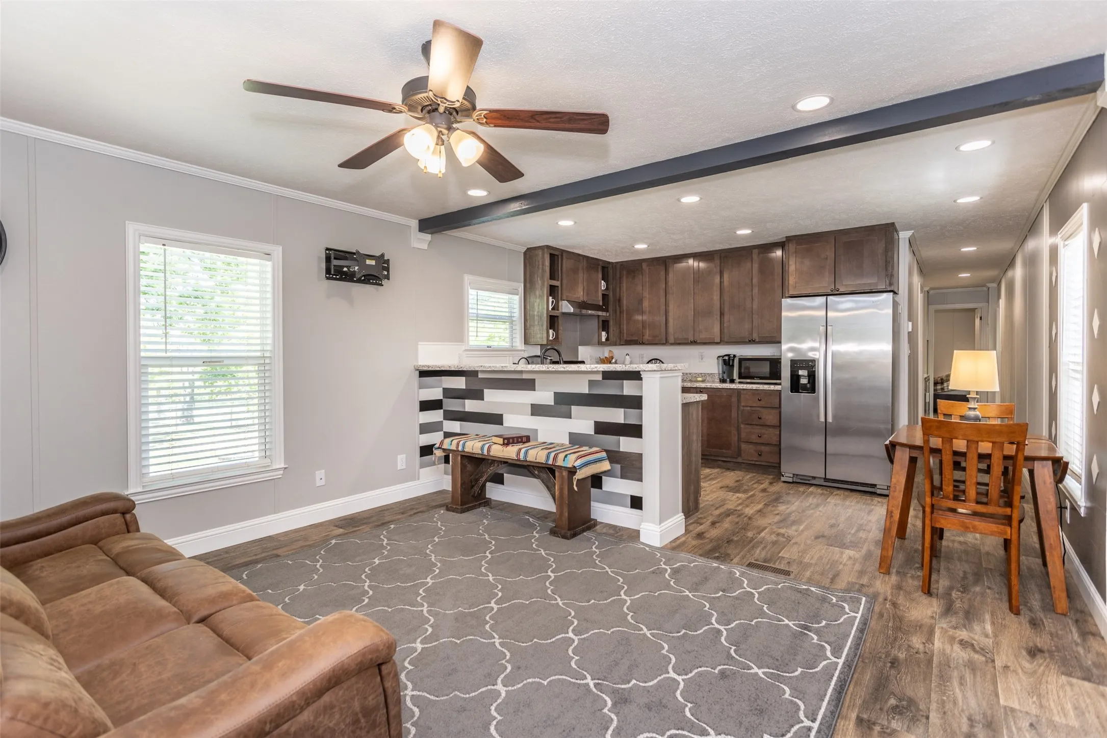 Open Floor plan Living Room and Kitchen