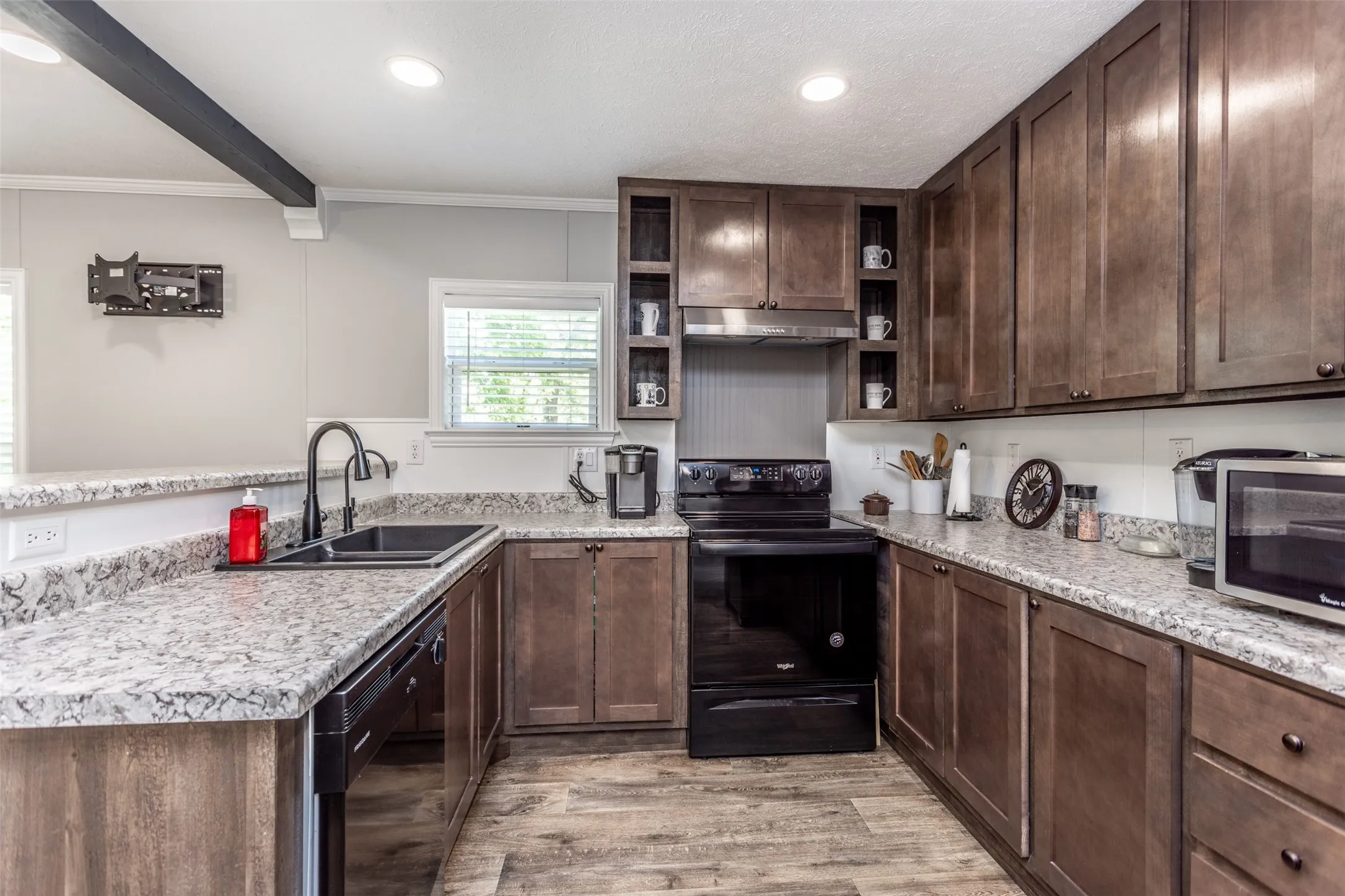 Kitchen area