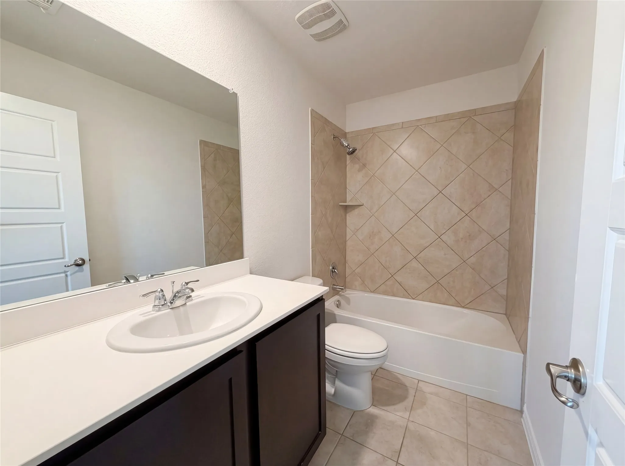 Single Family Residence For Sale in Collin County , 1012 Crepe Myrtle Lane, Anna, Texas 75409, 4 Bedroom, 3 Bathroom, 2 Garage spaces, 2,393 Sqft, built in 2020, Preowned, mls#21234198, Real Estate Agent in Anna, Homes For Sale in Collin county, Homes For Sale in Anna, Realtor in Anna Texas, Real Estate Brokerage Independent Realty Texas, Luminita Cordes Realtor
