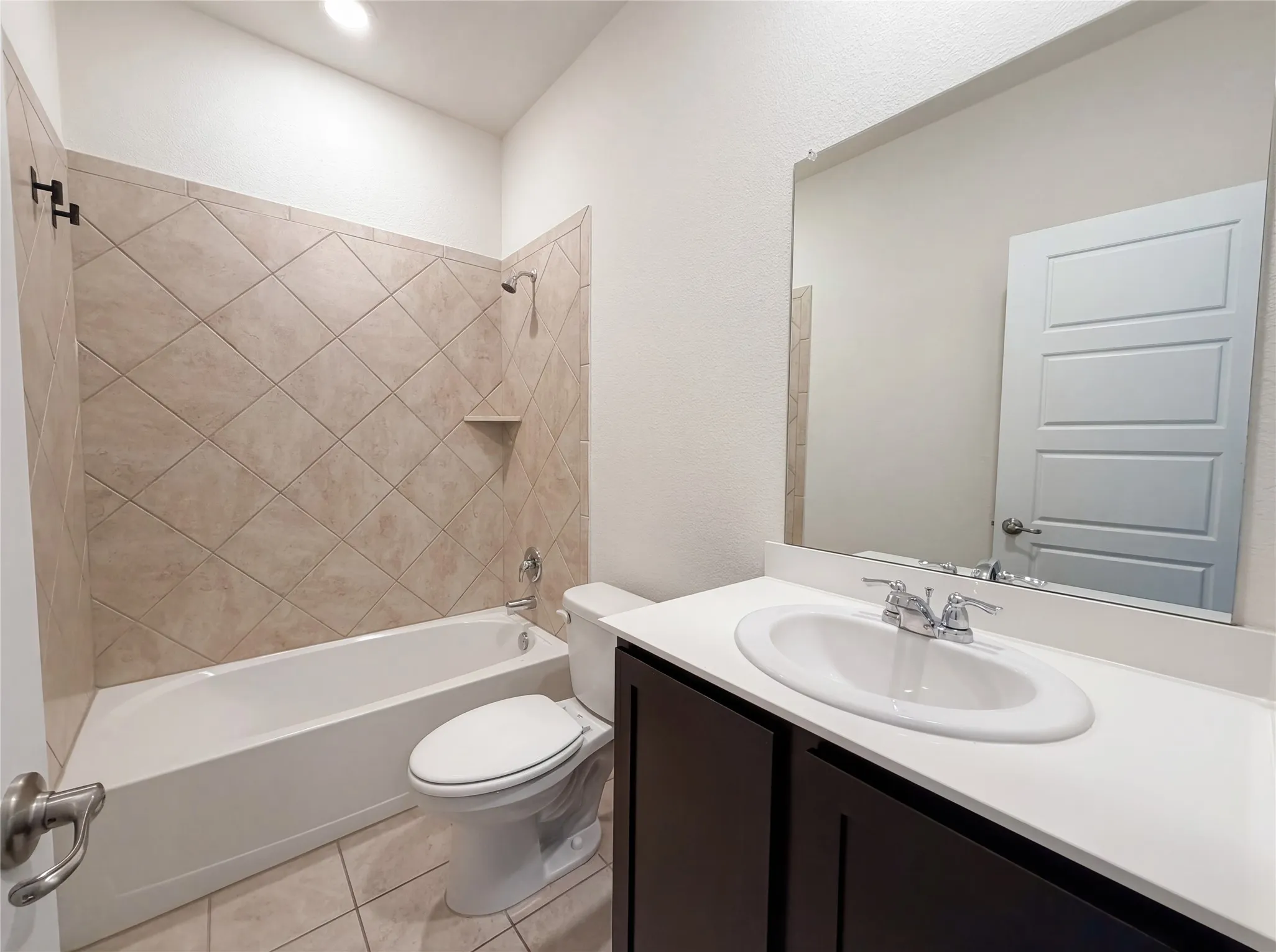 Single Family Residence For Sale in Collin County , 1012 Crepe Myrtle Lane, Anna, Texas 75409, 4 Bedroom, 3 Bathroom, 2 Garage spaces, 2,393 Sqft, built in 2020, Preowned, mls#21234198, Real Estate Agent in Anna, Homes For Sale in Collin county, Homes For Sale in Anna, Realtor in Anna Texas, Real Estate Brokerage Independent Realty Texas, Luminita Cordes Realtor