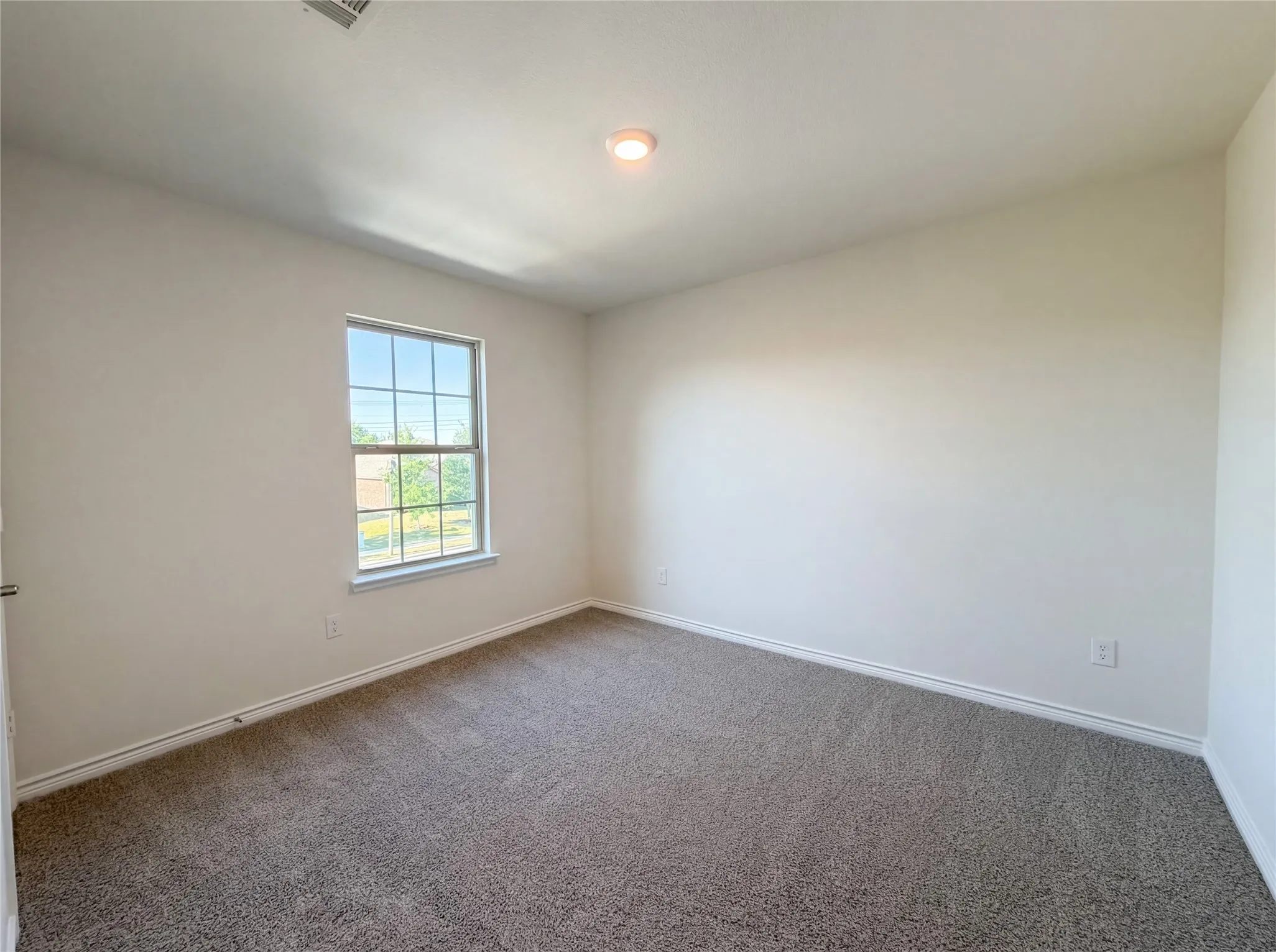 Single Family Residence For Sale in Collin County , 1012 Crepe Myrtle Lane, Anna, Texas 75409, 4 Bedroom, 3 Bathroom, 2 Garage spaces, 2,393 Sqft, built in 2020, Preowned, mls#21234198, Real Estate Agent in Anna, Homes For Sale in Collin county, Homes For Sale in Anna, Realtor in Anna Texas, Real Estate Brokerage Independent Realty Texas, Luminita Cordes Realtor