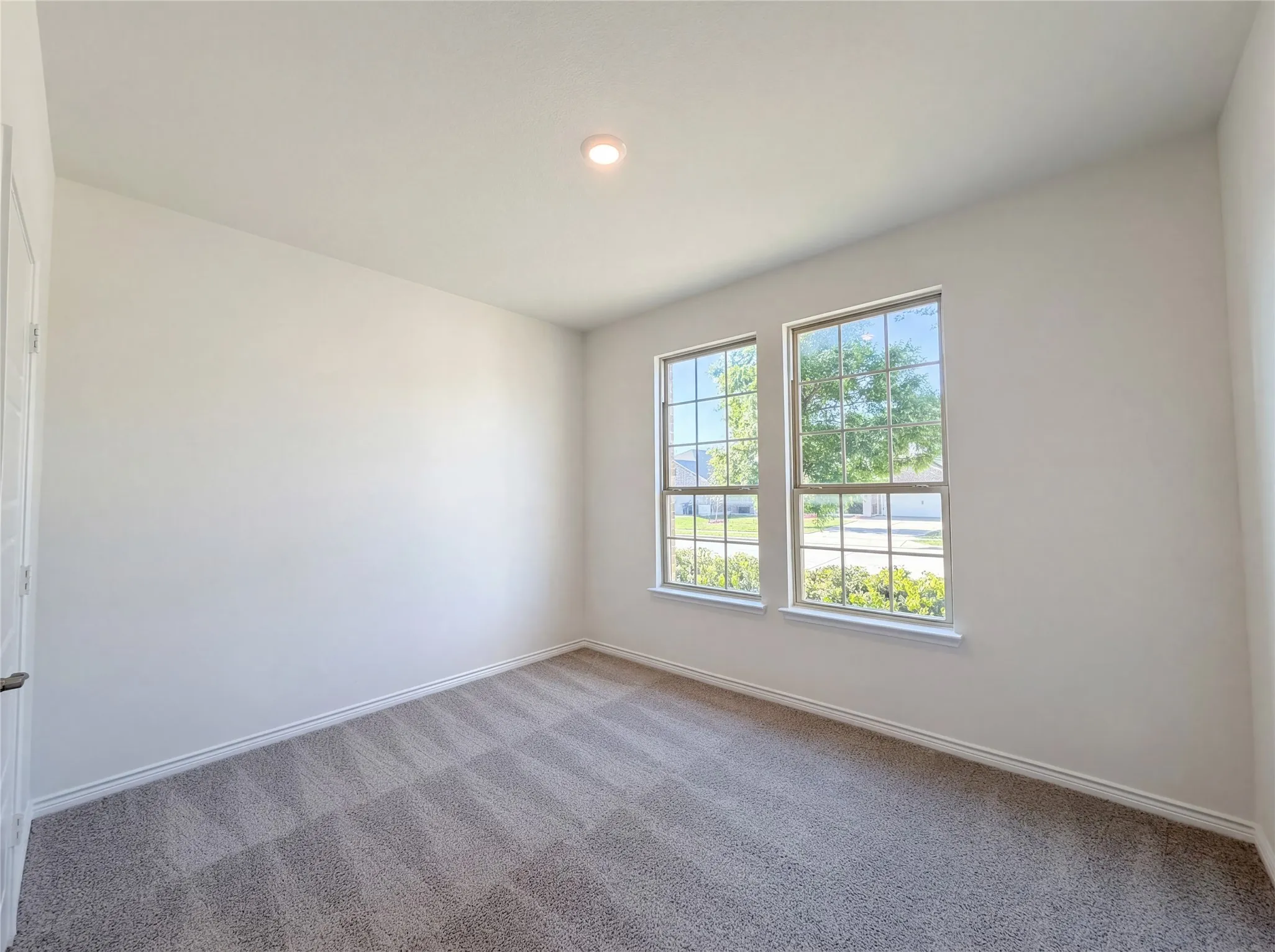 Single Family Residence For Sale in Collin County , 1012 Crepe Myrtle Lane, Anna, Texas 75409, 4 Bedroom, 3 Bathroom, 2 Garage spaces, 2,393 Sqft, built in 2020, Preowned, mls#21234198, Real Estate Agent in Anna, Homes For Sale in Collin county, Homes For Sale in Anna, Realtor in Anna Texas, Real Estate Brokerage Independent Realty Texas, Luminita Cordes Realtor