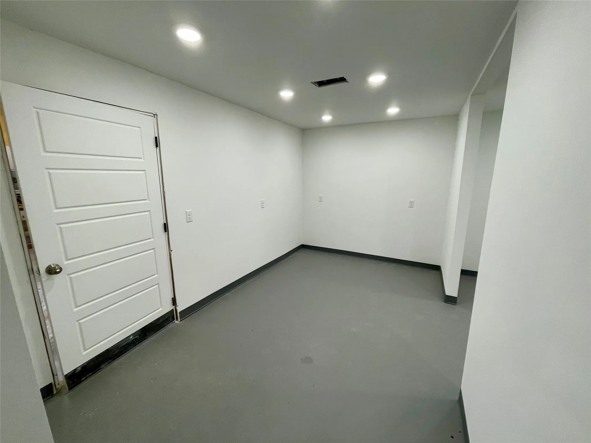Warehouse For Rent in Grayson County , 5443 Fm 121, Van Alstyne, Texas 75495, 0, 0, Garage spaces, 0 Sqft, built in 2018, Preowned, mls#21234221, Real Estate Agent in Van Alstyne, Homes For Rent in Grayson county, Homes For Rent in Van Alstyne, Realtor in Van Alstyne Texas, Real Estate Brokerage Independent Realty Texas, Luminita Cordes Realtor