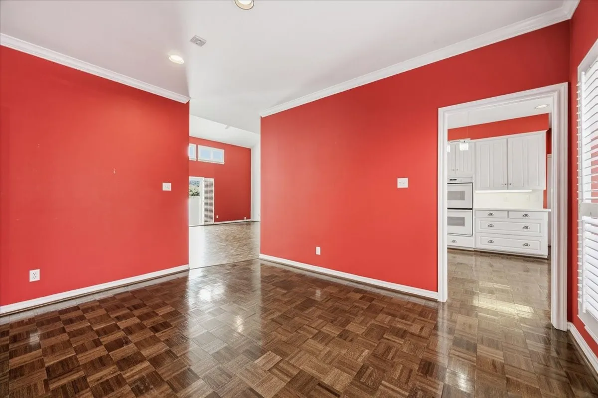 Single Family Residence For Rent in Tarrant County , 22 One Main Place, Benbrook, Texas 76126, 3 Bedroom, 4 Bathroom, 2 Garage spaces, 2,635 Sqft, built in 1984, Preowned, mls#21234229, Real Estate Agent in Benbrook, Homes For Rent in Tarrant county, Homes For Rent in Benbrook, Realtor in Benbrook Texas, Real Estate Brokerage Independent Realty Texas, Luminita Cordes Realtor
