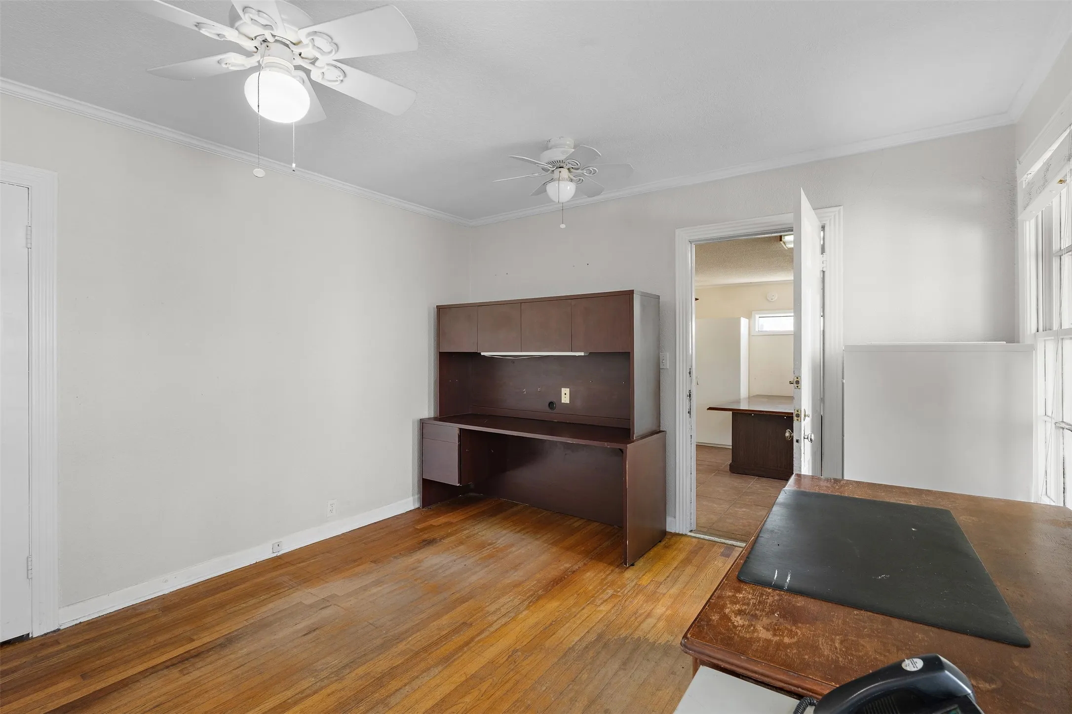 Office For Sale in Navarro County , 208 S 31st Street, Corsicana, Texas 75110, 0, 0, Garage spaces, 1,532 Sqft, built in 1950, Preowned, mls#21232428, Real Estate Agent in Corsicana, Homes For Sale in Navarro county, Homes For Sale in Corsicana, Realtor in Corsicana Texas, Real Estate Brokerage Independent Realty Texas, Luminita Cordes Realtor
