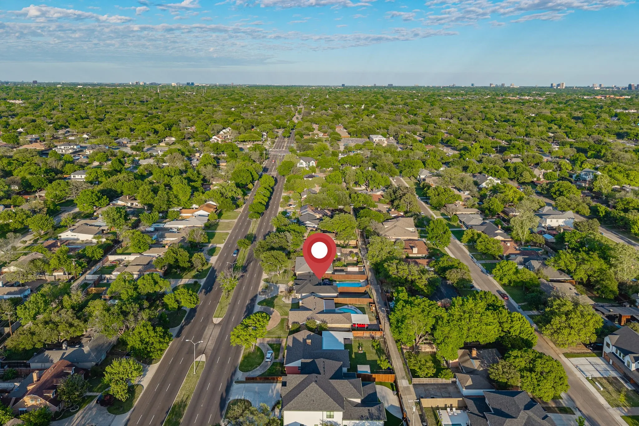 Aerial view of the neighborhood.
