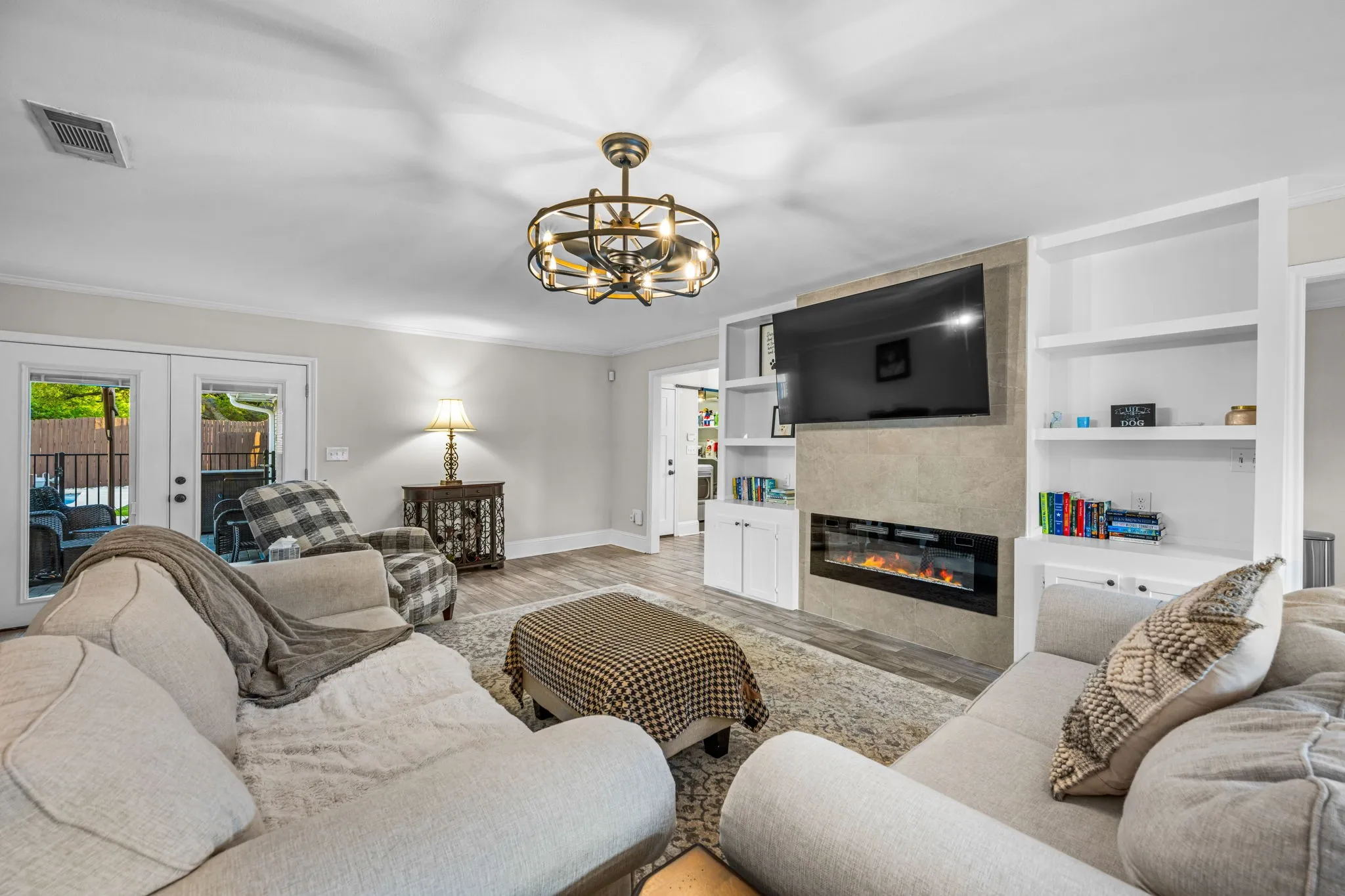 Looking towards the back of the house.