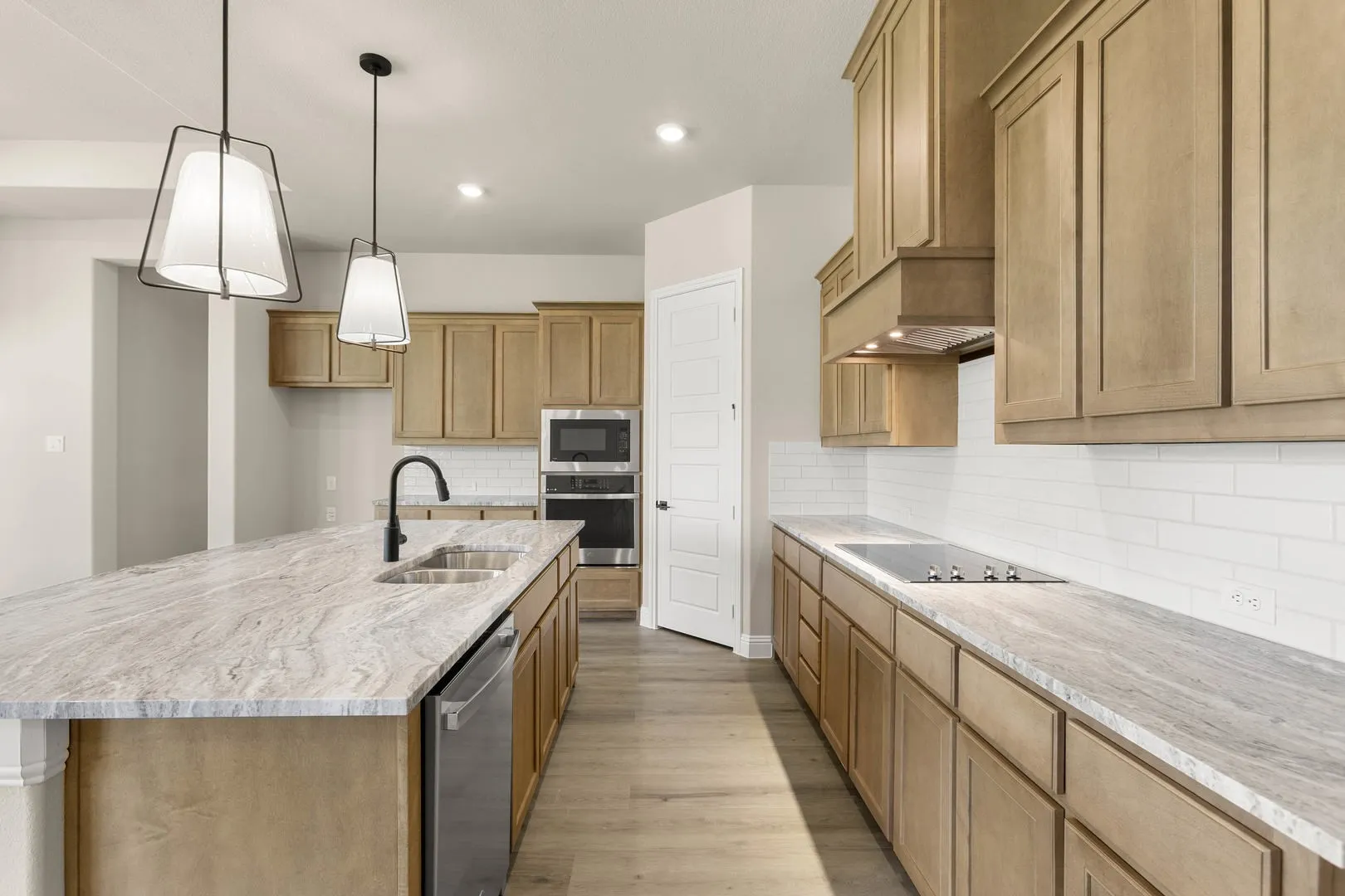 DFW-Mockingbird Hills-Concept 2623-23 Old Crow Road-Kitchen-Risewell Homes-3
