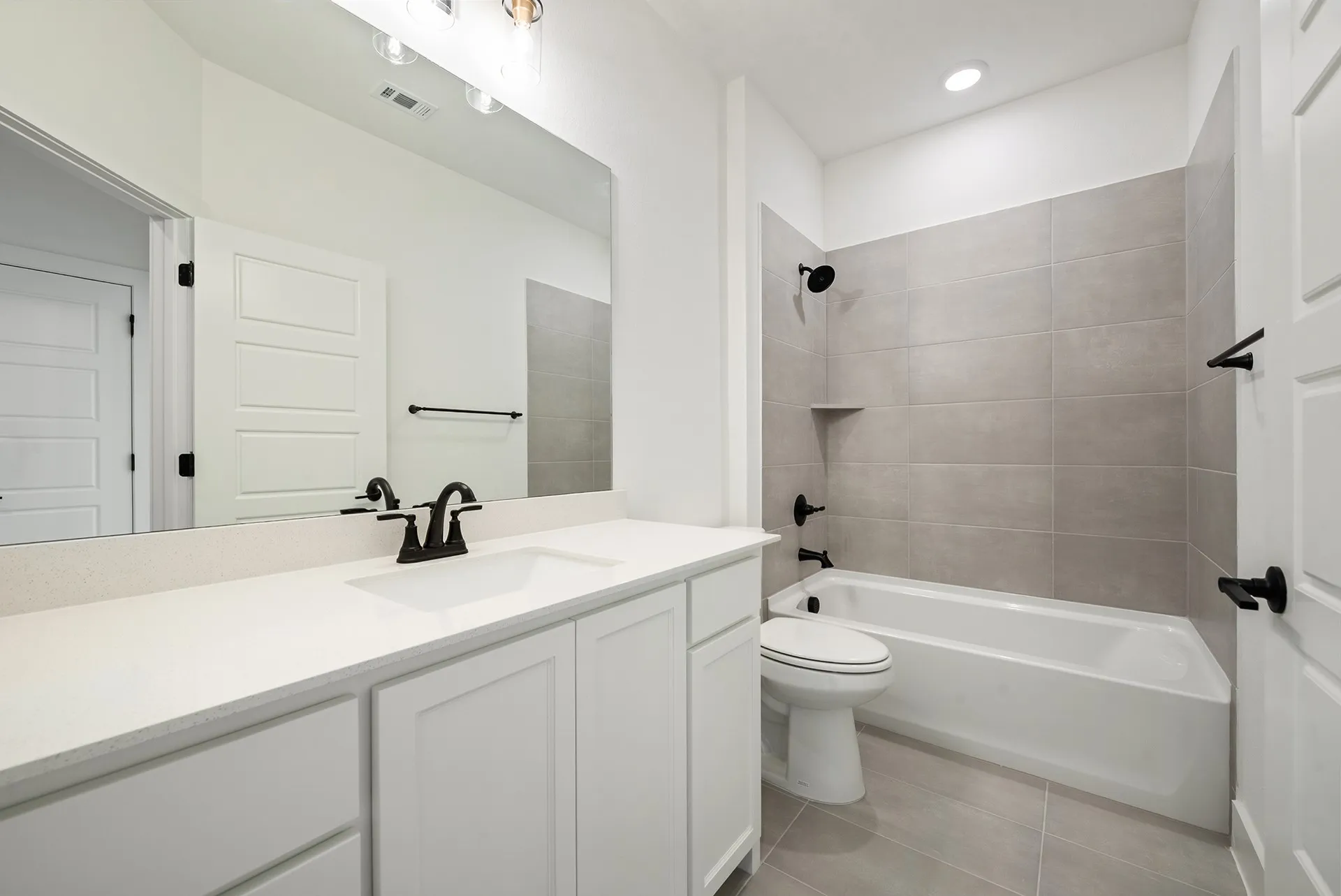 Single Family Residence For Sale in Tarrant County , 7629 Whisterwheel Way, Fort Worth, Texas 76123, 4 Bedroom, 4 Bathroom, 2 Garage spaces, 3,317 Sqft, built in 2026, New Construction - Incomplete, mls#21234273, Real Estate Agent in Fort Worth, Homes For Sale in Tarrant county, Homes For Sale in Fort Worth, Realtor in Fort Worth Texas, Real Estate Brokerage Independent Realty Texas, Luminita Cordes Realtor