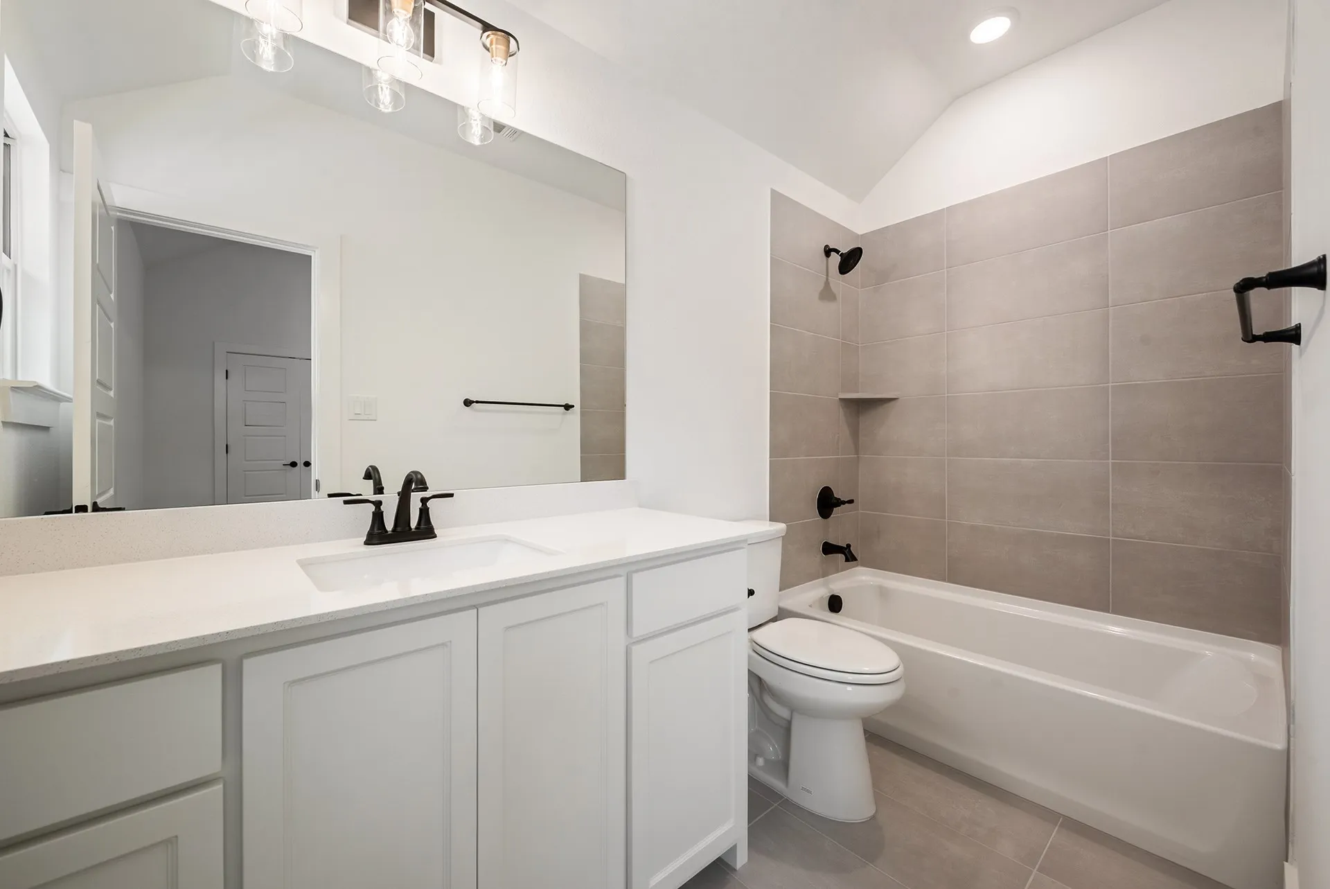 Single Family Residence For Sale in Tarrant County , 7629 Whisterwheel Way, Fort Worth, Texas 76123, 4 Bedroom, 4 Bathroom, 2 Garage spaces, 3,317 Sqft, built in 2026, New Construction - Incomplete, mls#21234273, Real Estate Agent in Fort Worth, Homes For Sale in Tarrant county, Homes For Sale in Fort Worth, Realtor in Fort Worth Texas, Real Estate Brokerage Independent Realty Texas, Luminita Cordes Realtor