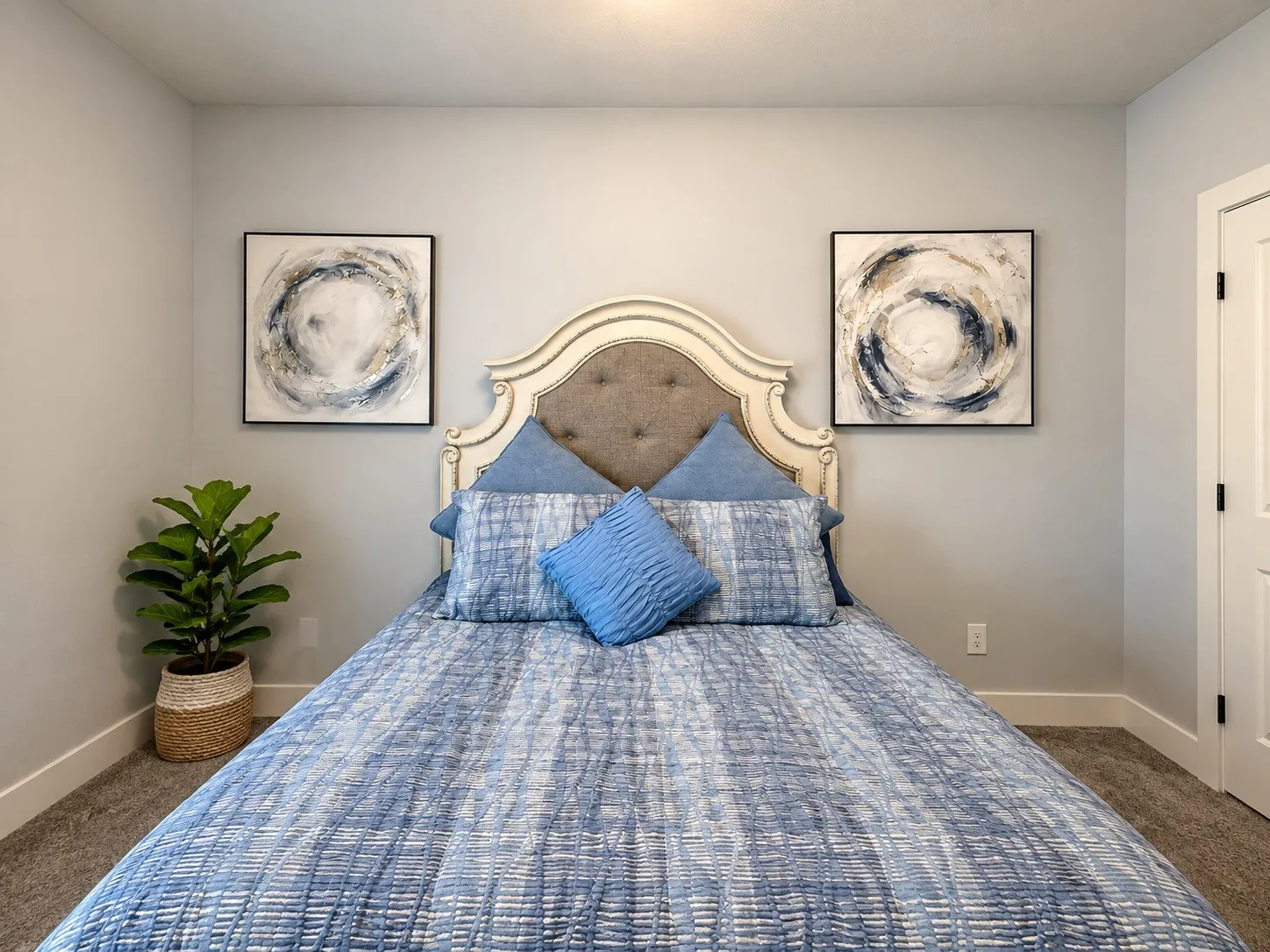 Single Family Residence For Sale in Johnson County , 317 Lakeview Drive, Alvarado, Texas 76009, 3 Bedroom, 3 Bathroom, 2 Garage spaces, 1,540 Sqft, built in 2024, Preowned, mls#21233138, Real Estate Agent in Alvarado, Homes For Sale in Johnson county, Homes For Sale in Alvarado, Realtor in Alvarado Texas, Real Estate Brokerage Independent Realty Texas, Luminita Cordes Realtor
