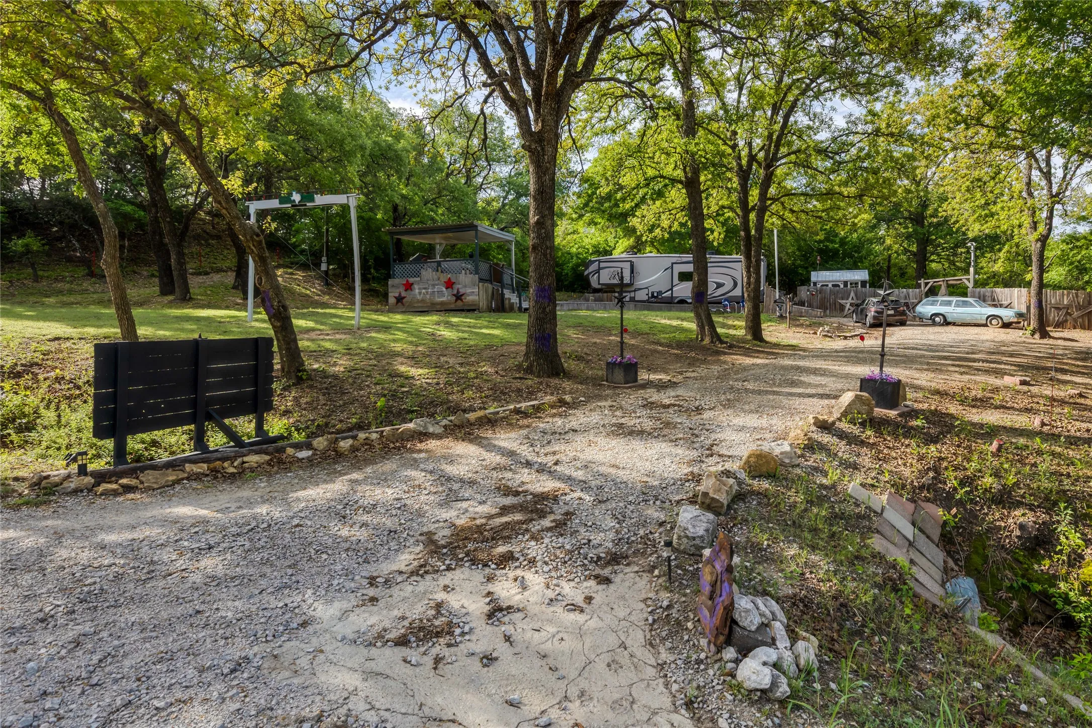 For Sale in Wise County , 813 County Road 3680, Paradise, Texas 76073, 0, 0, Garage spaces, 0 Sqft, built in 1979, Preowned, Price $595,000, mls#21232280, Real Estate Agent in Paradise, Homes For Sale in Wise county, Homes For Sale in Paradise, Realtor in Paradise Texas, Real Estate Brokerage Independent Realty Texas, Luminita Cordes Realtor