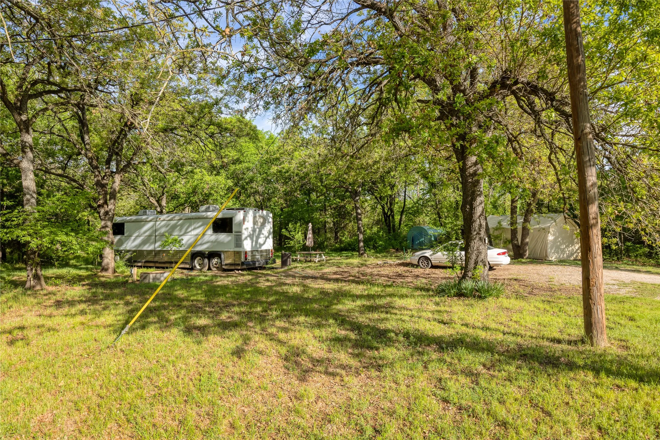 For Sale in Wise County , 813 County Road 3680, Paradise, Texas 76073, 0, 0, Garage spaces, 0 Sqft, built in 1979, Preowned, Price $595,000, mls#21232280, Real Estate Agent in Paradise, Homes For Sale in Wise county, Homes For Sale in Paradise, Realtor in Paradise Texas, Real Estate Brokerage Independent Realty Texas, Luminita Cordes Realtor