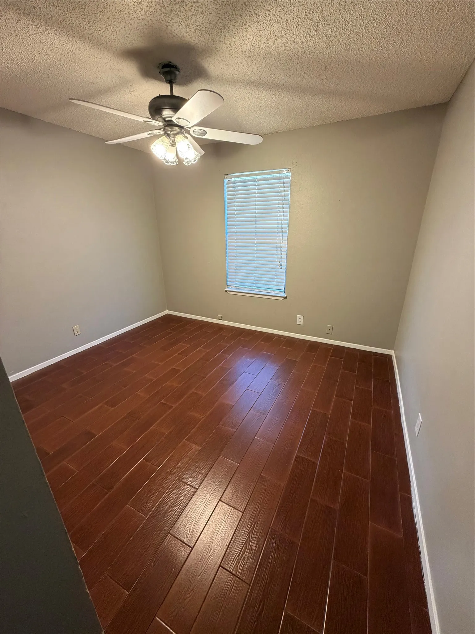 For Sale in Wise County , 813 County Road 3680, Paradise, Texas 76073, 0, 0, Garage spaces, 0 Sqft, built in 1979, Preowned, Price $595,000, mls#21232280, Real Estate Agent in Paradise, Homes For Sale in Wise county, Homes For Sale in Paradise, Realtor in Paradise Texas, Real Estate Brokerage Independent Realty Texas, Luminita Cordes Realtor