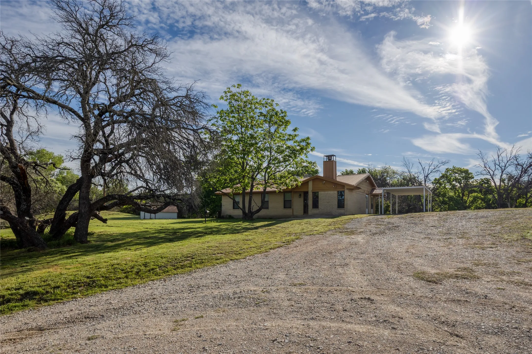 For Sale in Wise County , 813 County Road 3680, Paradise, Texas 76073, 0, 0, Garage spaces, 0 Sqft, built in 1979, Preowned, Price $595,000, mls#21232280, Real Estate Agent in Paradise, Homes For Sale in Wise county, Homes For Sale in Paradise, Realtor in Paradise Texas, Real Estate Brokerage Independent Realty Texas, Luminita Cordes Realtor