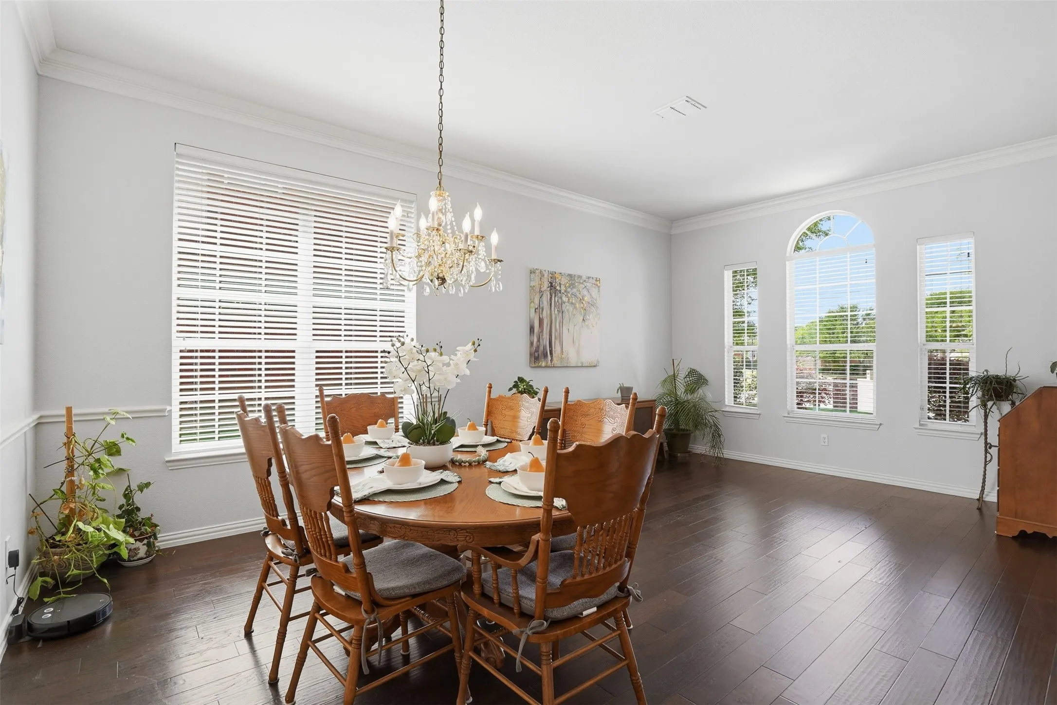 Single Family Residence For Sale in Collin County , 913 Royal Oaks Drive, Mc Kinney, Texas 75072, 5 Bedroom, 4 Bathroom, 2 Garage spaces, 3,416 Sqft, built in 2004, Preowned, mls#21234167, Real Estate Agent in Mc Kinney, Homes For Sale in Collin county, Homes For Sale in Mc Kinney, Realtor in Mc Kinney Texas, Real Estate Brokerage Independent Realty Texas, Luminita Cordes Realtor