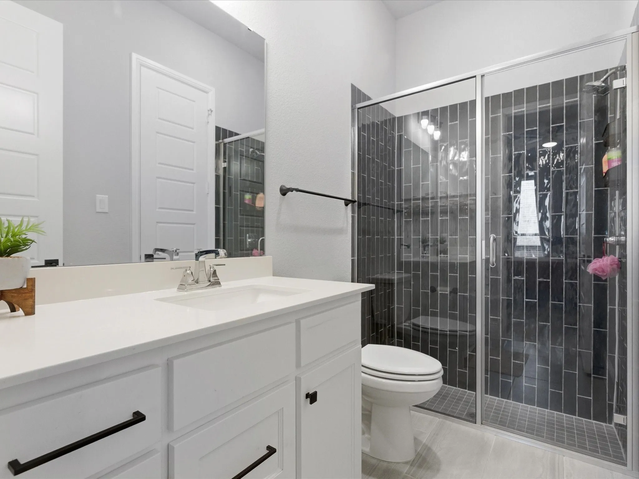 Single Family Residence For Sale in Collin County , 2180 Ivywood Lane, Prosper, Texas 75078, 4 Bedroom, 4 Bathroom, 3 Garage spaces, 3,469 Sqft, built in 2021, mls#21234438, Real Estate Agent in Prosper, Homes For Sale in Collin county, Homes For Sale in Prosper, Realtor in Prosper Texas, Real Estate Brokerage Independent Realty Texas, Luminita Cordes Realtor