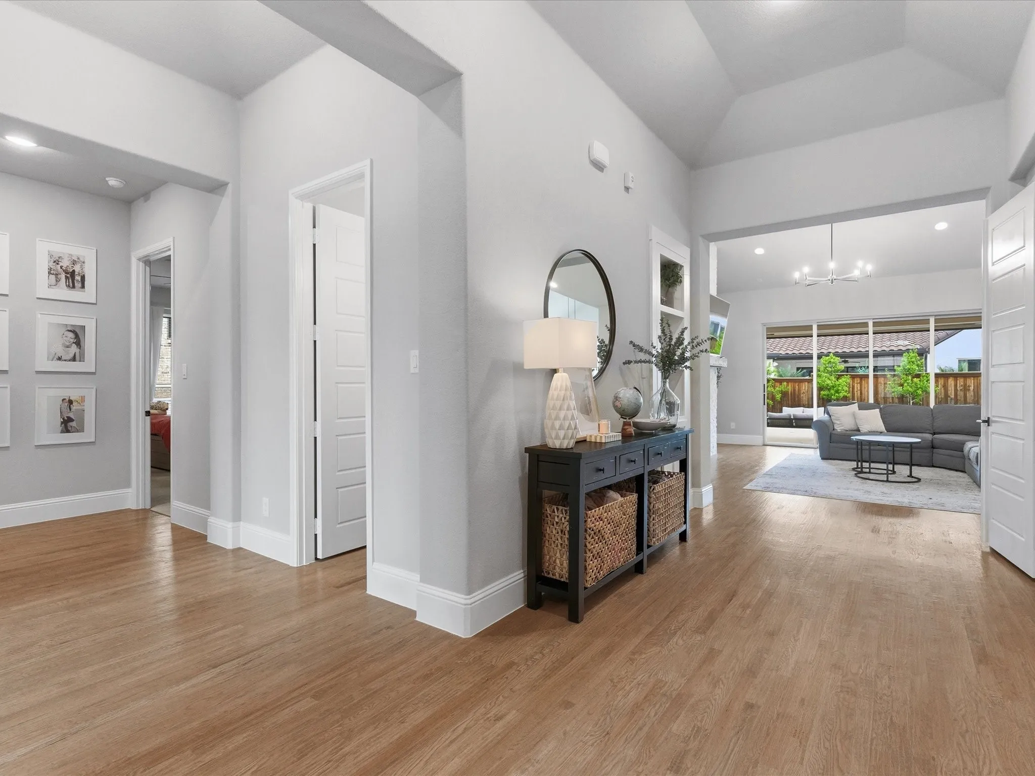 Single Family Residence For Sale in Collin County , 2180 Ivywood Lane, Prosper, Texas 75078, 4 Bedroom, 4 Bathroom, 3 Garage spaces, 3,469 Sqft, built in 2021, mls#21234438, Real Estate Agent in Prosper, Homes For Sale in Collin county, Homes For Sale in Prosper, Realtor in Prosper Texas, Real Estate Brokerage Independent Realty Texas, Luminita Cordes Realtor