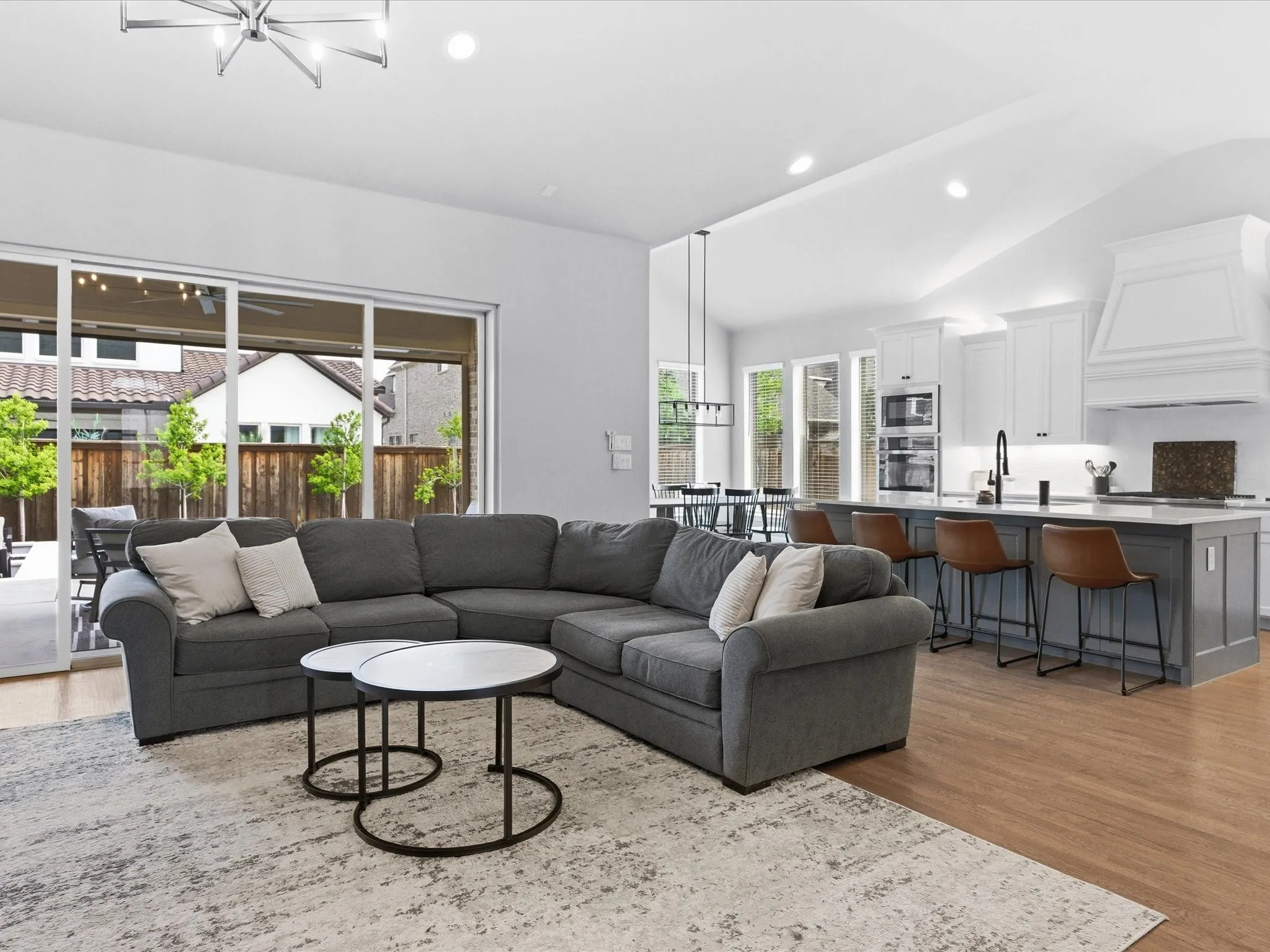 Single Family Residence For Sale in Collin County , 2180 Ivywood Lane, Prosper, Texas 75078, 4 Bedroom, 4 Bathroom, 3 Garage spaces, 3,469 Sqft, built in 2021, mls#21234438, Real Estate Agent in Prosper, Homes For Sale in Collin county, Homes For Sale in Prosper, Realtor in Prosper Texas, Real Estate Brokerage Independent Realty Texas, Luminita Cordes Realtor