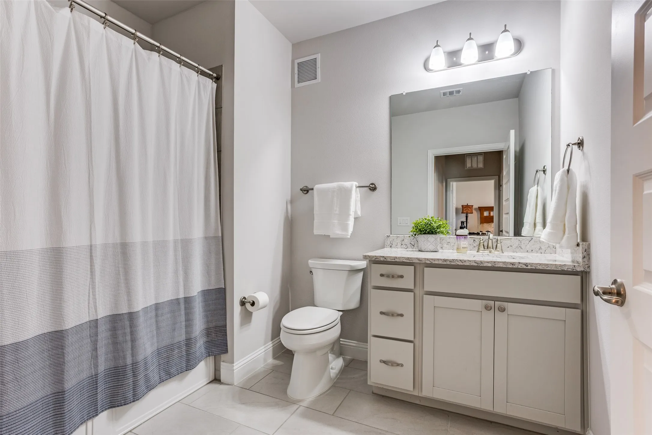 Secondary bathroom