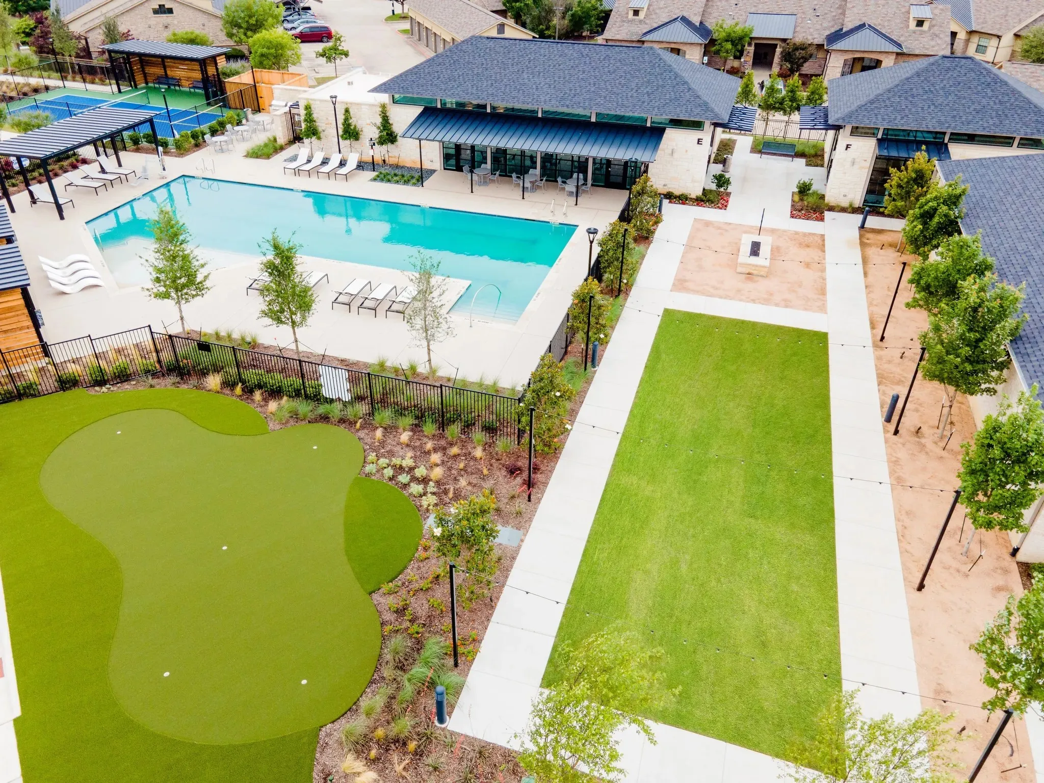 Beautiful community pool and exercise center.
