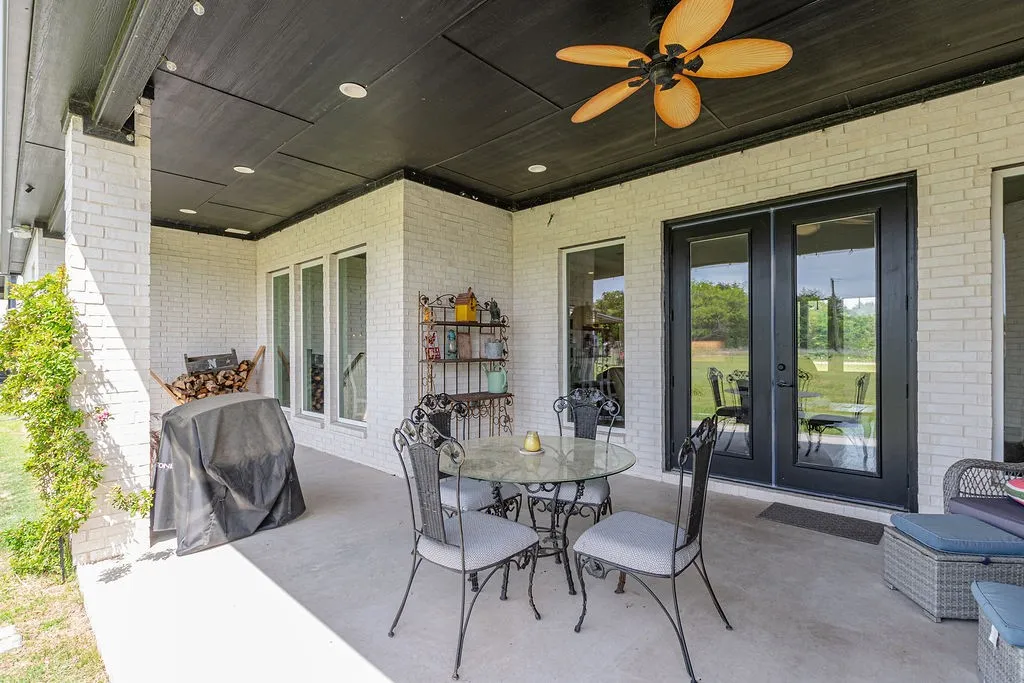 Single Family Residence For Sale in Hunt County , 5280 Fm 36 S, Caddo Mills, Texas 75135, 4 Bedroom, 4 Bathroom, 2 Garage spaces, 2,771 Sqft, built in 2022, Preowned, mls#21232025, Real Estate Agent in Caddo Mills, Homes For Sale in Hunt county, Homes For Sale in Caddo Mills, Realtor in Caddo Mills Texas, Real Estate Brokerage Independent Realty Texas, Luminita Cordes Realtor