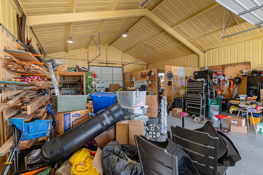 30x50 shop with bathroom
