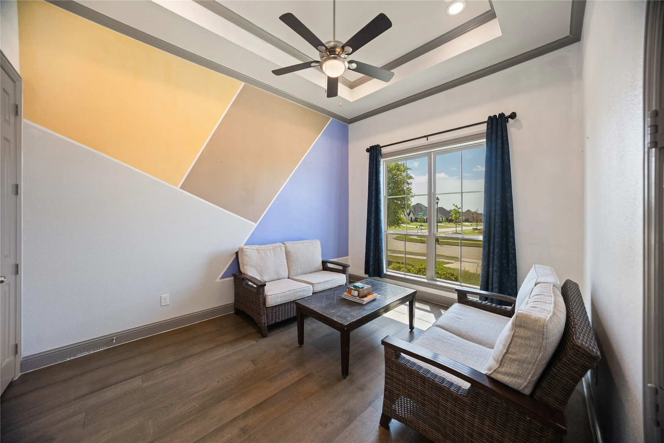 Single Family Residence For Sale in Tarrant County , 204 Townsend Drive, Haslet, Texas 76052, 5 Bedroom, 3 Bathroom, 3 Garage spaces, 3,389 Sqft, built in 2019, mls#21234358, Real Estate Agent in Haslet, Homes For Sale in Tarrant county, Homes For Sale in Haslet, Realtor in Haslet Texas, Real Estate Brokerage Independent Realty Texas, Luminita Cordes Realtor