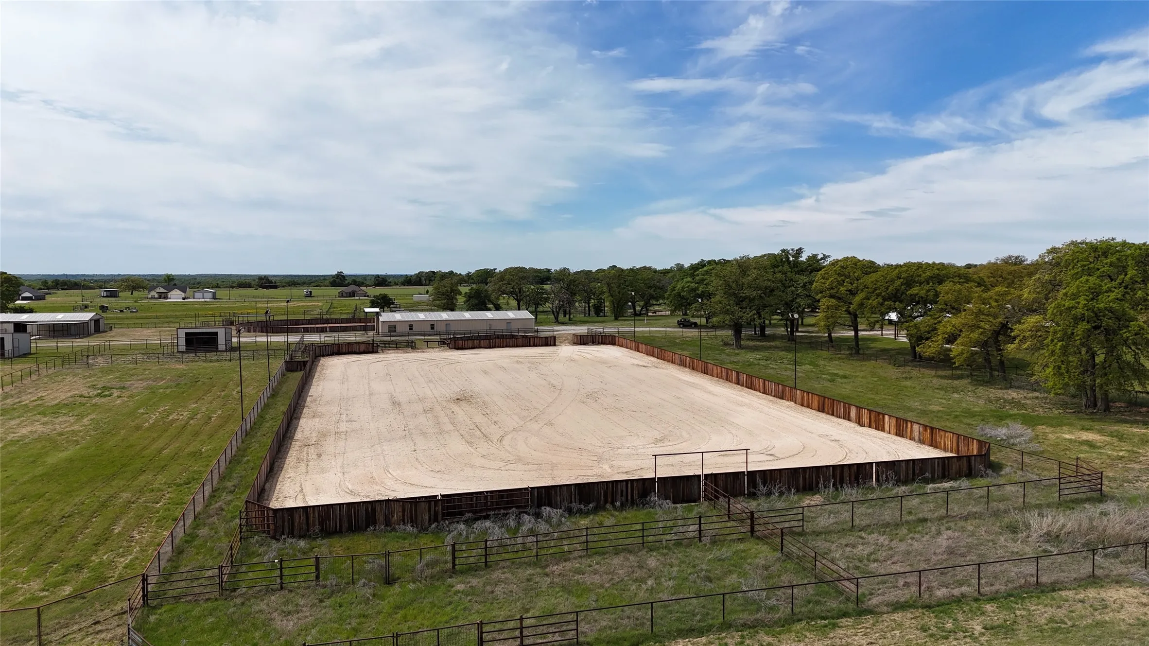 Single Family Residence For Sale in Parker County , 990 Doss Road, Millsap, Texas 76066, 3 Bedroom, 3 Bathroom, 3 Garage spaces, 2,800 Sqft, built in 2022, mls#21226498, Real Estate Agent in Millsap, Homes For Sale in Parker county, Homes For Sale in Millsap, Realtor in Millsap Texas, Real Estate Brokerage Independent Realty Texas, Luminita Cordes Realtor
