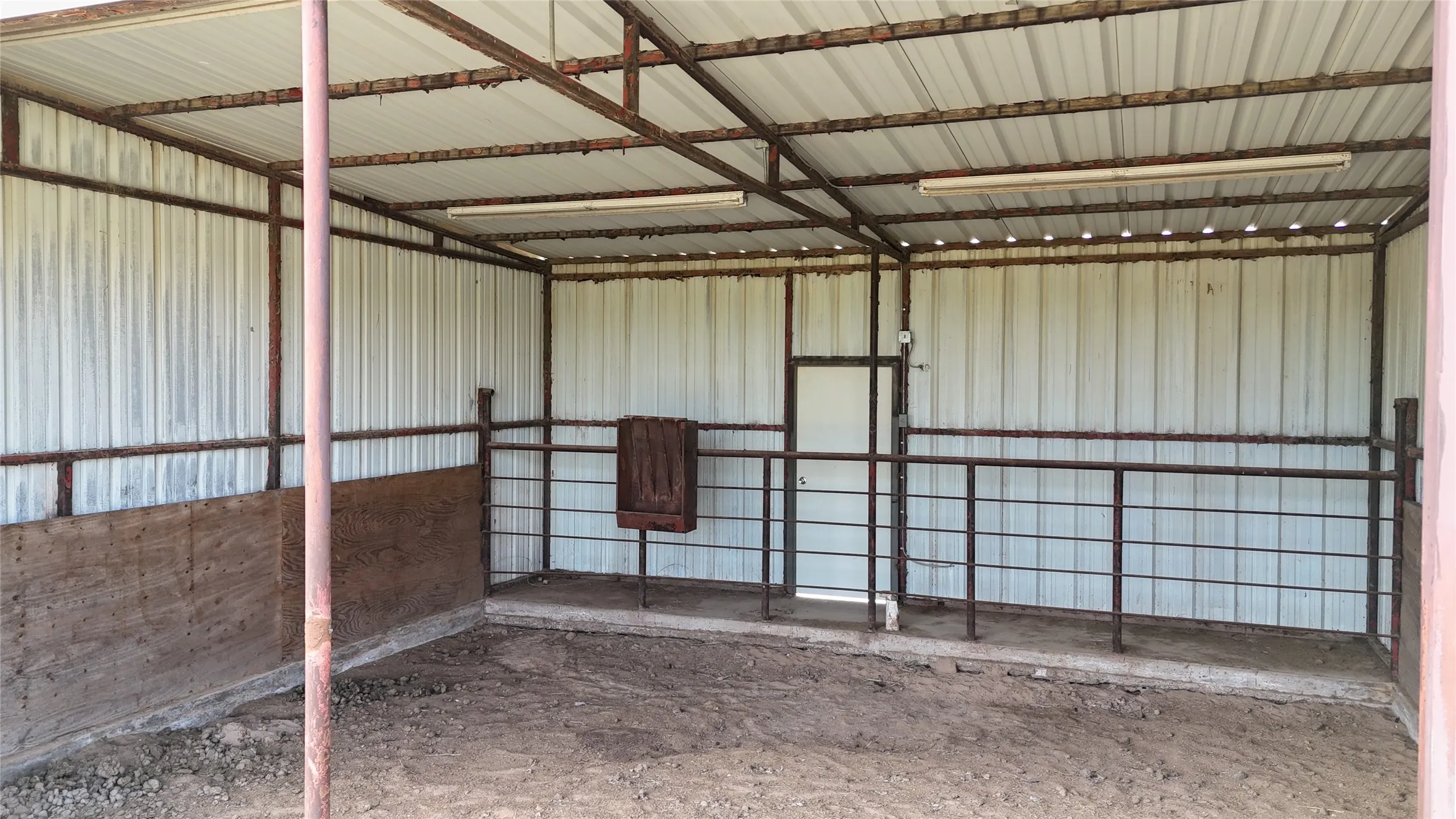 Single Family Residence For Sale in Parker County , 990 Doss Road, Millsap, Texas 76066, 3 Bedroom, 3 Bathroom, 3 Garage spaces, 2,800 Sqft, built in 2022, mls#21226498, Real Estate Agent in Millsap, Homes For Sale in Parker county, Homes For Sale in Millsap, Realtor in Millsap Texas, Real Estate Brokerage Independent Realty Texas, Luminita Cordes Realtor