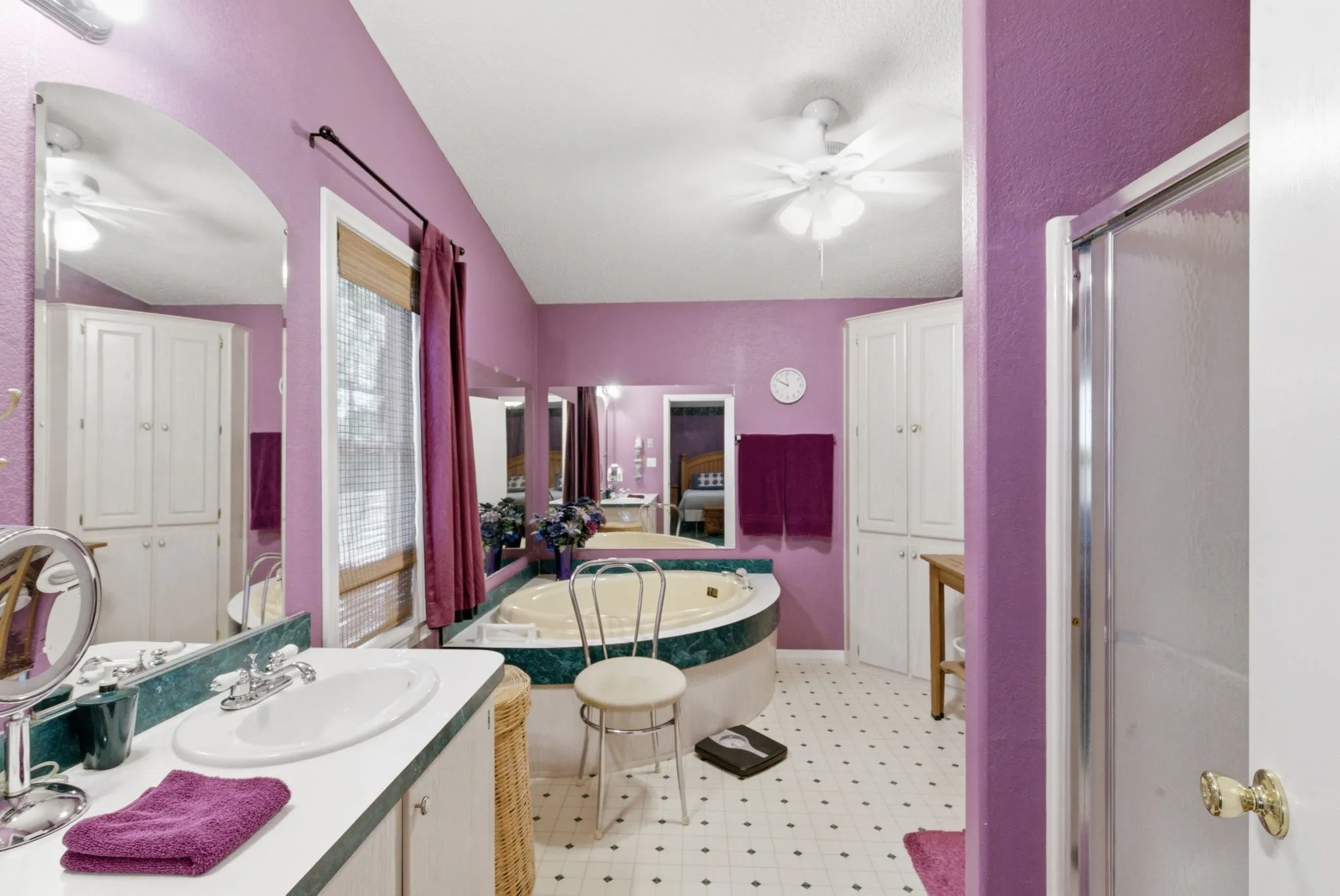 Single Family Residence For Sale in Palo Pinto County , 1069 Kennon Point, Palo Pinto, Texas 76484, 3 Bedroom, 2 Bathroom, 3 Garage spaces, 1,782 Sqft, built in 1999, mls#21233083, Real Estate Agent in Palo Pinto, Homes For Sale in Palo Pinto county, Homes For Sale in Palo Pinto, Realtor in Palo Pinto Texas, Real Estate Brokerage Independent Realty Texas, Luminita Cordes Realtor