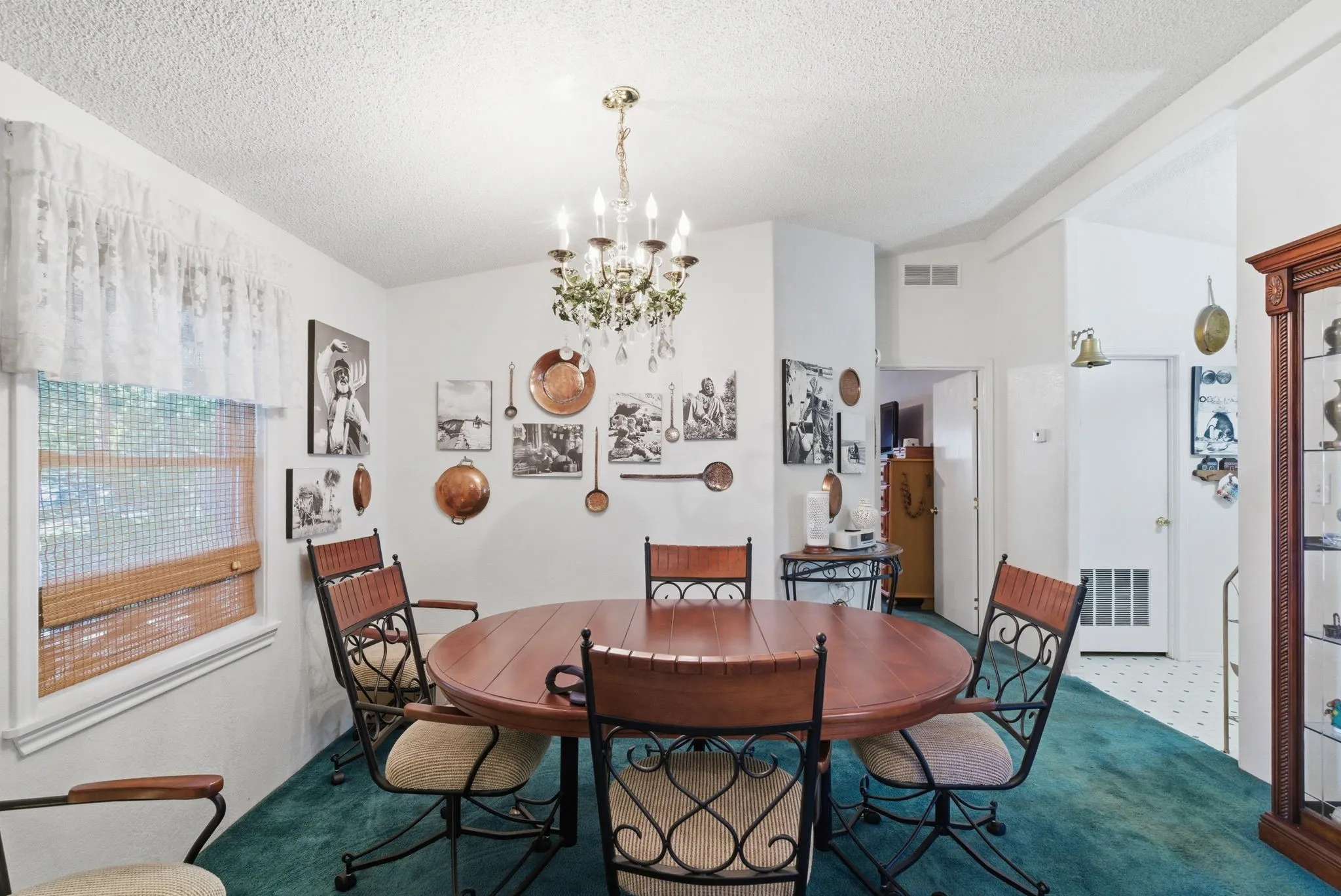 Single Family Residence For Sale in Palo Pinto County , 1069 Kennon Point, Palo Pinto, Texas 76484, 3 Bedroom, 2 Bathroom, 3 Garage spaces, 1,782 Sqft, built in 1999, mls#21233083, Real Estate Agent in Palo Pinto, Homes For Sale in Palo Pinto county, Homes For Sale in Palo Pinto, Realtor in Palo Pinto Texas, Real Estate Brokerage Independent Realty Texas, Luminita Cordes Realtor
