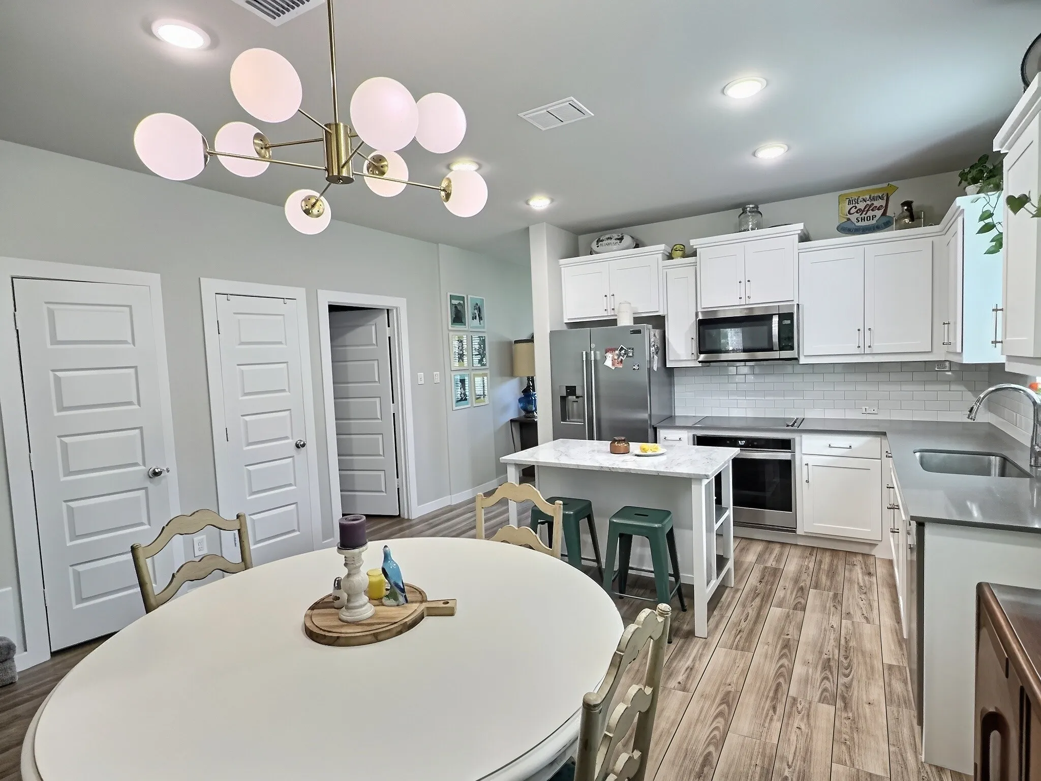 Single Family Residence For Sale in Hunt County , 6005 Bailey Way, Royse City, Texas 75189, 4 Bedroom, 3 Bathroom, 2 Garage spaces, 2,239 Sqft, built in 2022, Preowned, mls#21228918, Real Estate Agent in Royse City, Homes For Sale in Hunt county, Homes For Sale in Royse City, Realtor in Royse City Texas, Real Estate Brokerage Independent Realty Texas, Luminita Cordes Realtor