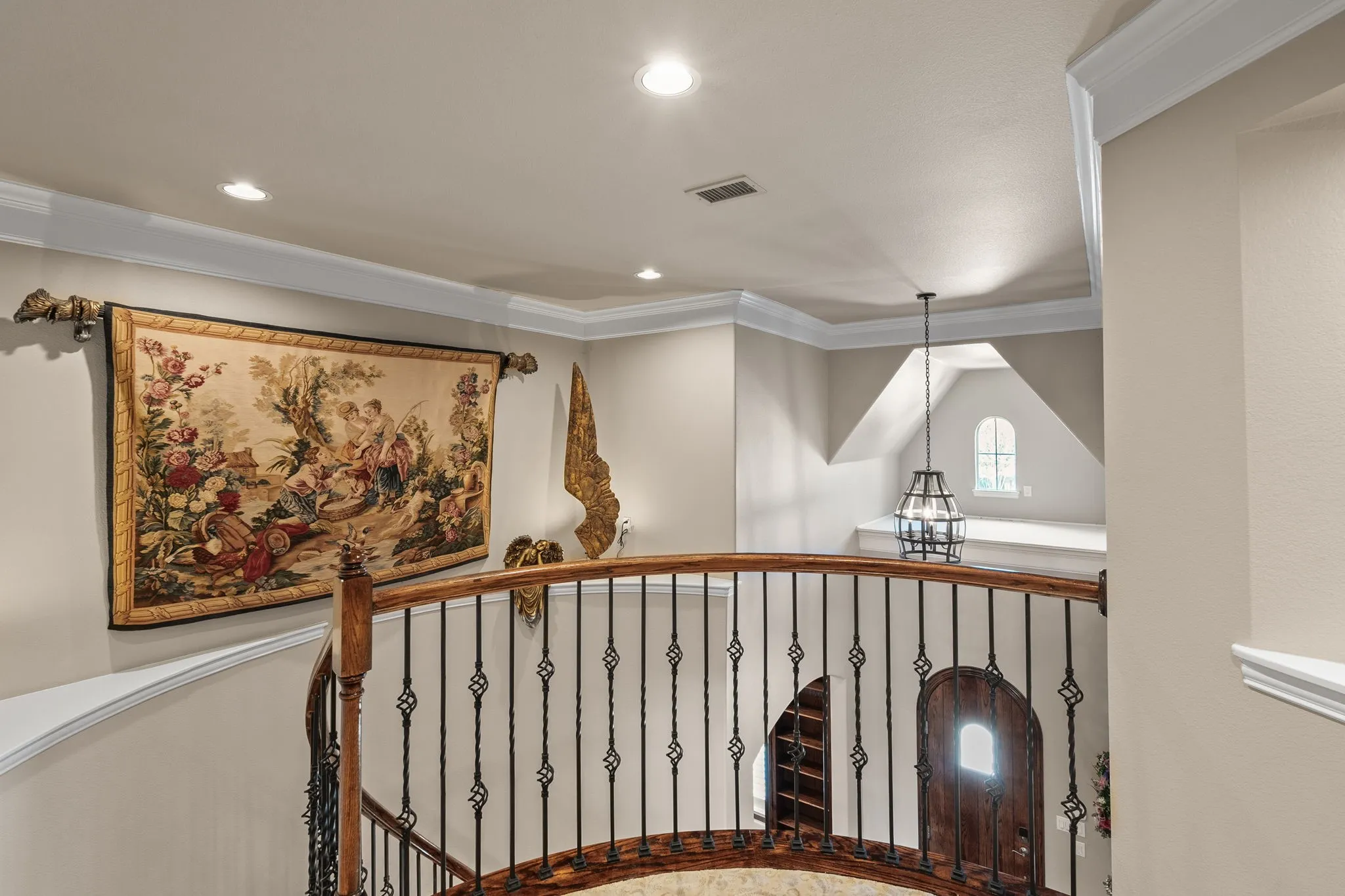 Single Family Residence For Sale in Dallas County , 6 Kilchurn, Garland, Texas 75044, 5 Bedroom, 6 Bathroom, 3 Garage spaces, 5,267 Sqft, built in 2004, Preowned, mls#21233376, Real Estate Agent in Garland, Homes For Sale in Dallas county, Homes For Sale in Garland, Realtor in Garland Texas, Real Estate Brokerage Independent Realty Texas, Luminita Cordes Realtor