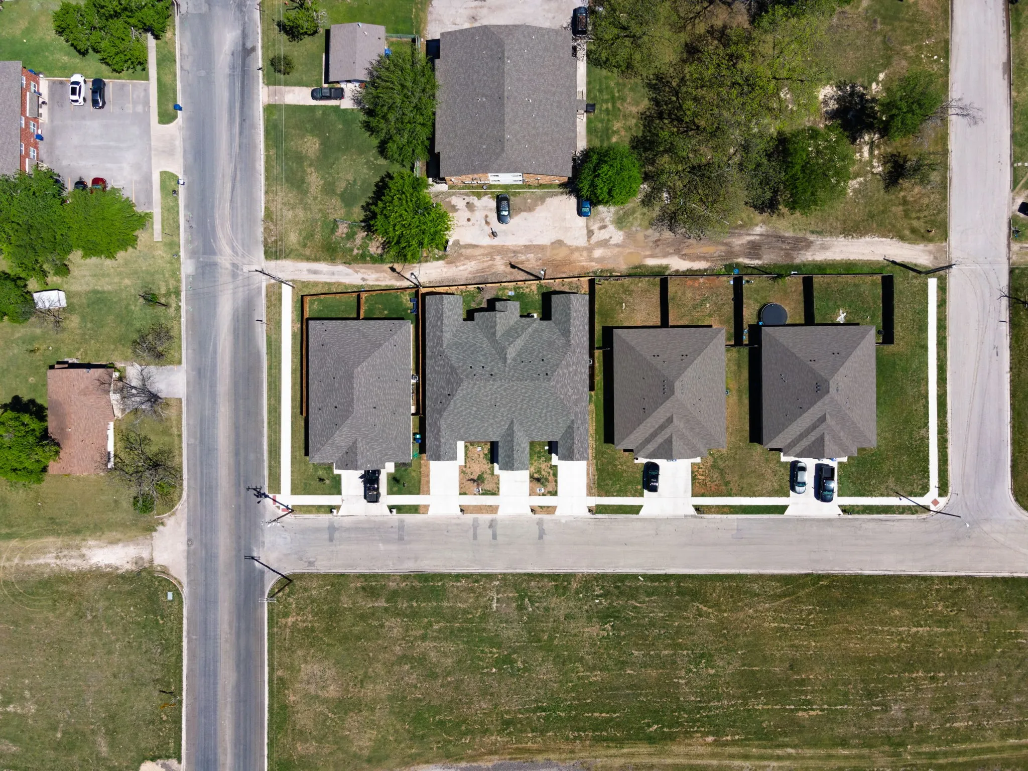 Townhouse For Sale in Coryell County , 410 W Avenue C, Copperas Cove, Texas 76522, 3 Bedroom, 2 Bathroom, 1 Garage spaces, 1,391 Sqft, built in 2025, mls#21230205, Real Estate Agent in Copperas Cove, Homes For Sale in Coryell county, Homes For Sale in Copperas Cove, Realtor in Copperas Cove Texas, Real Estate Brokerage Independent Realty Texas, Luminita Cordes Realtor