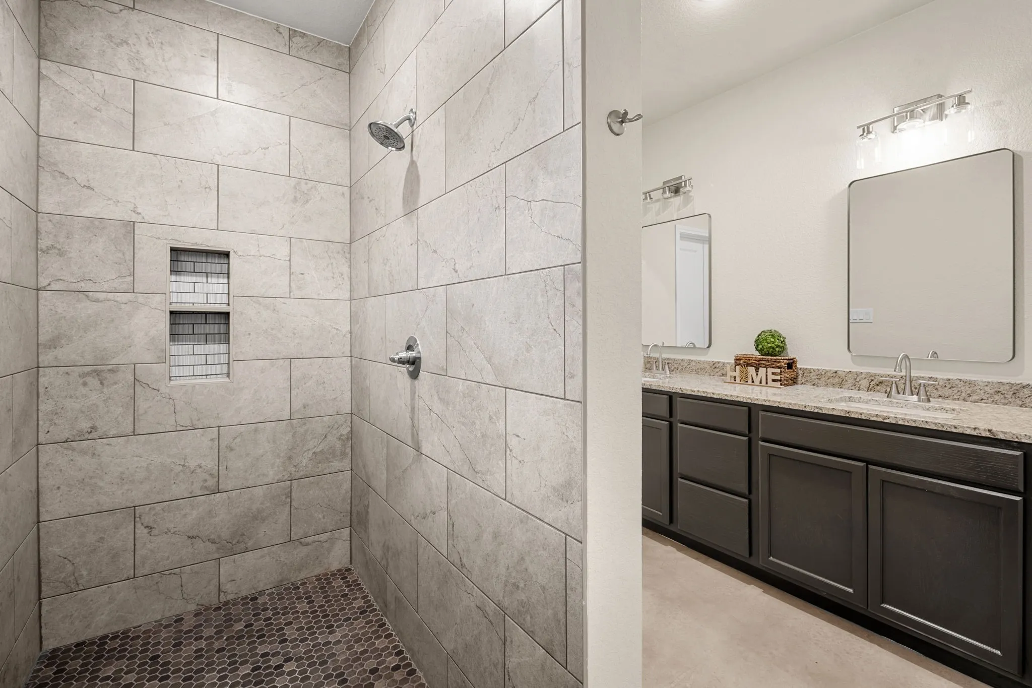 Townhouse For Sale in Coryell County , 410 W Avenue C, Copperas Cove, Texas 76522, 3 Bedroom, 2 Bathroom, 1 Garage spaces, 1,391 Sqft, built in 2025, mls#21230205, Real Estate Agent in Copperas Cove, Homes For Sale in Coryell county, Homes For Sale in Copperas Cove, Realtor in Copperas Cove Texas, Real Estate Brokerage Independent Realty Texas, Luminita Cordes Realtor