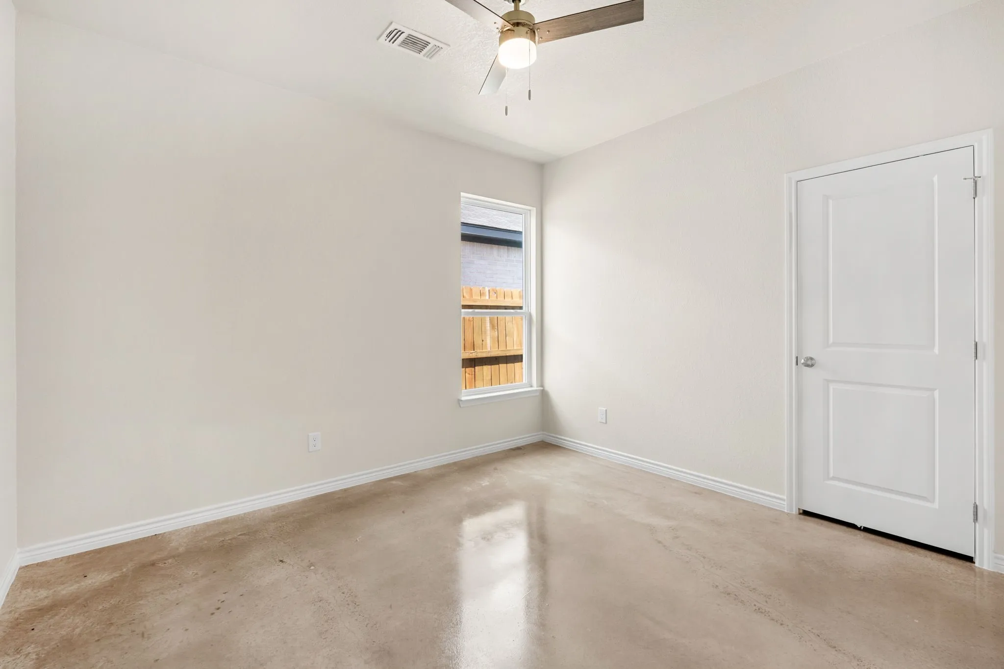 Townhouse For Sale in Coryell County , 410 W Avenue C, Copperas Cove, Texas 76522, 3 Bedroom, 2 Bathroom, 1 Garage spaces, 1,391 Sqft, built in 2025, mls#21230205, Real Estate Agent in Copperas Cove, Homes For Sale in Coryell county, Homes For Sale in Copperas Cove, Realtor in Copperas Cove Texas, Real Estate Brokerage Independent Realty Texas, Luminita Cordes Realtor